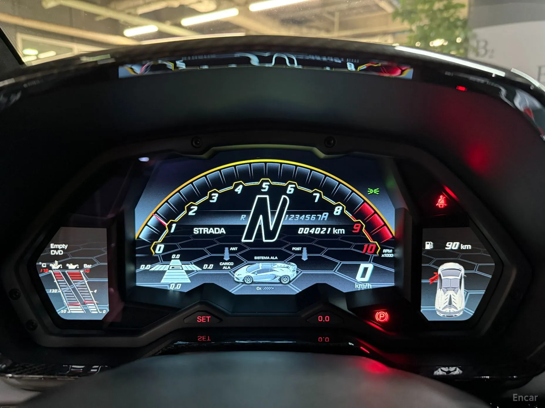 Lamborghini Aventador превью 8