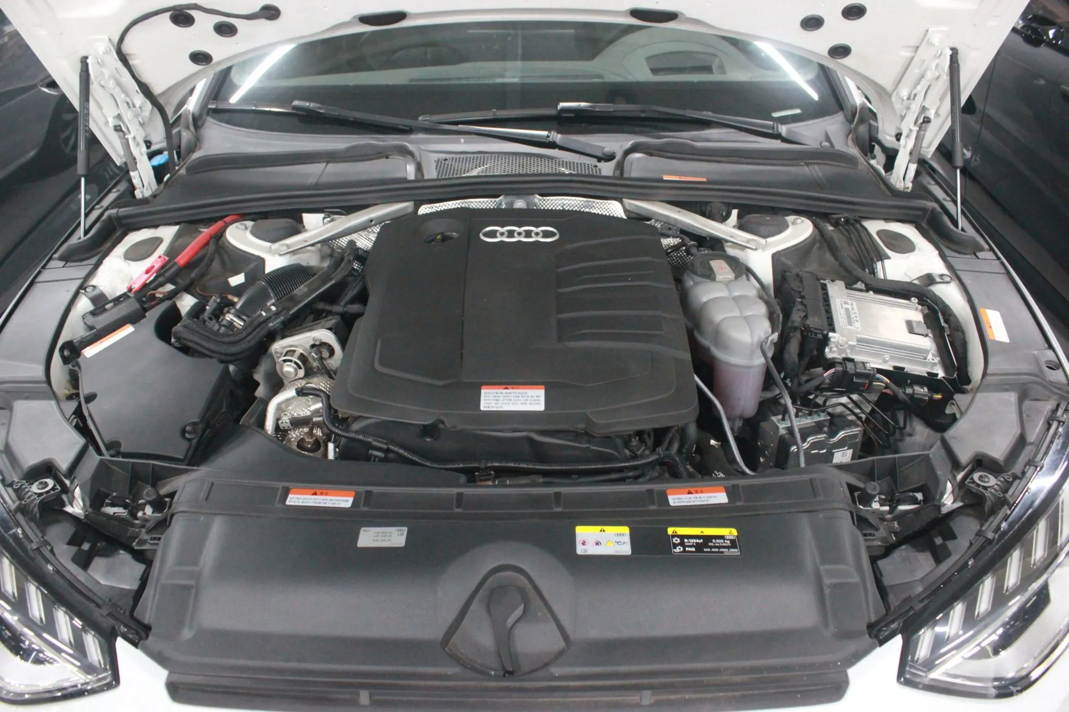 Audi A4 (B9) превью 6