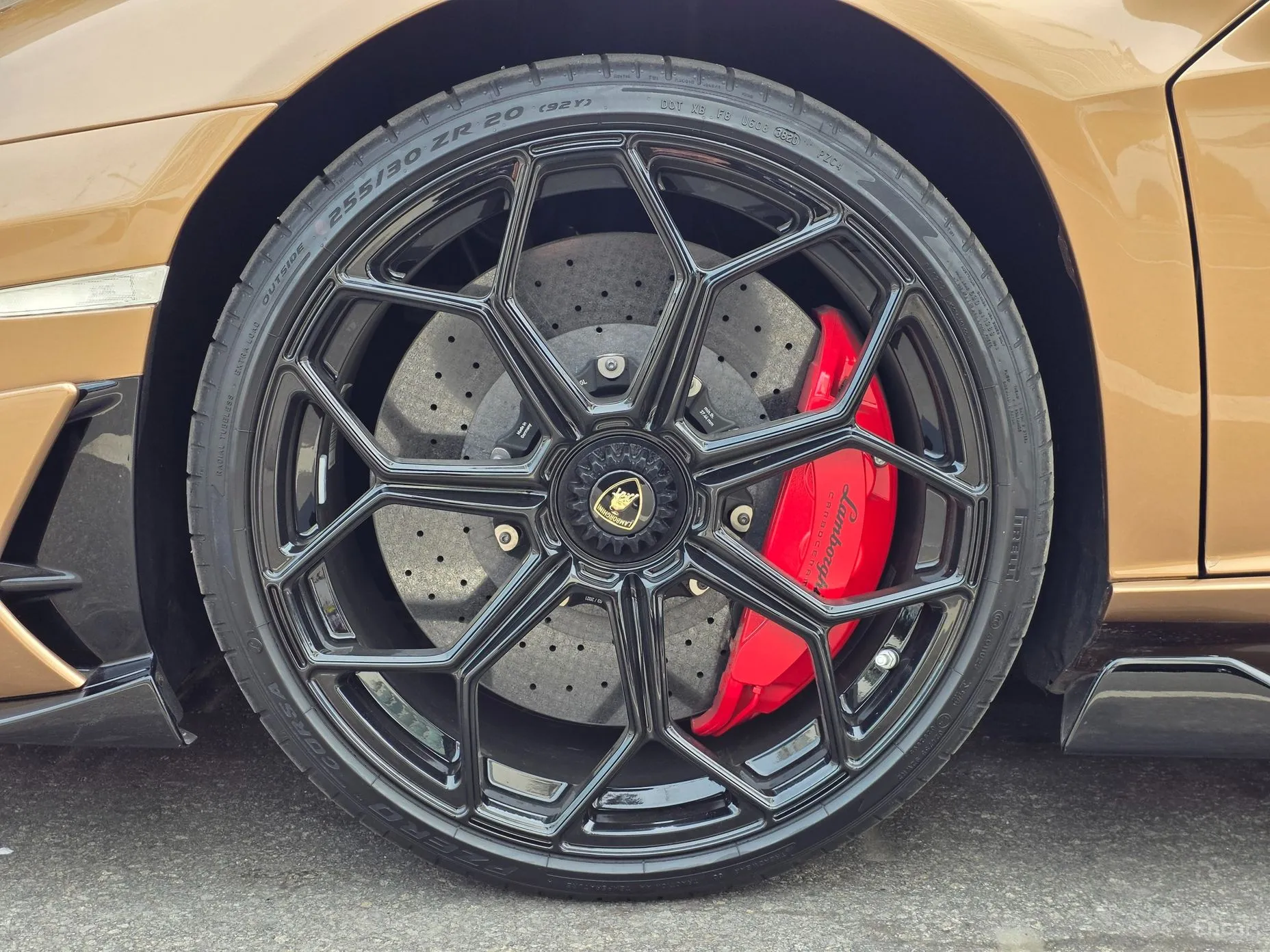 Lamborghini Aventador превью 5