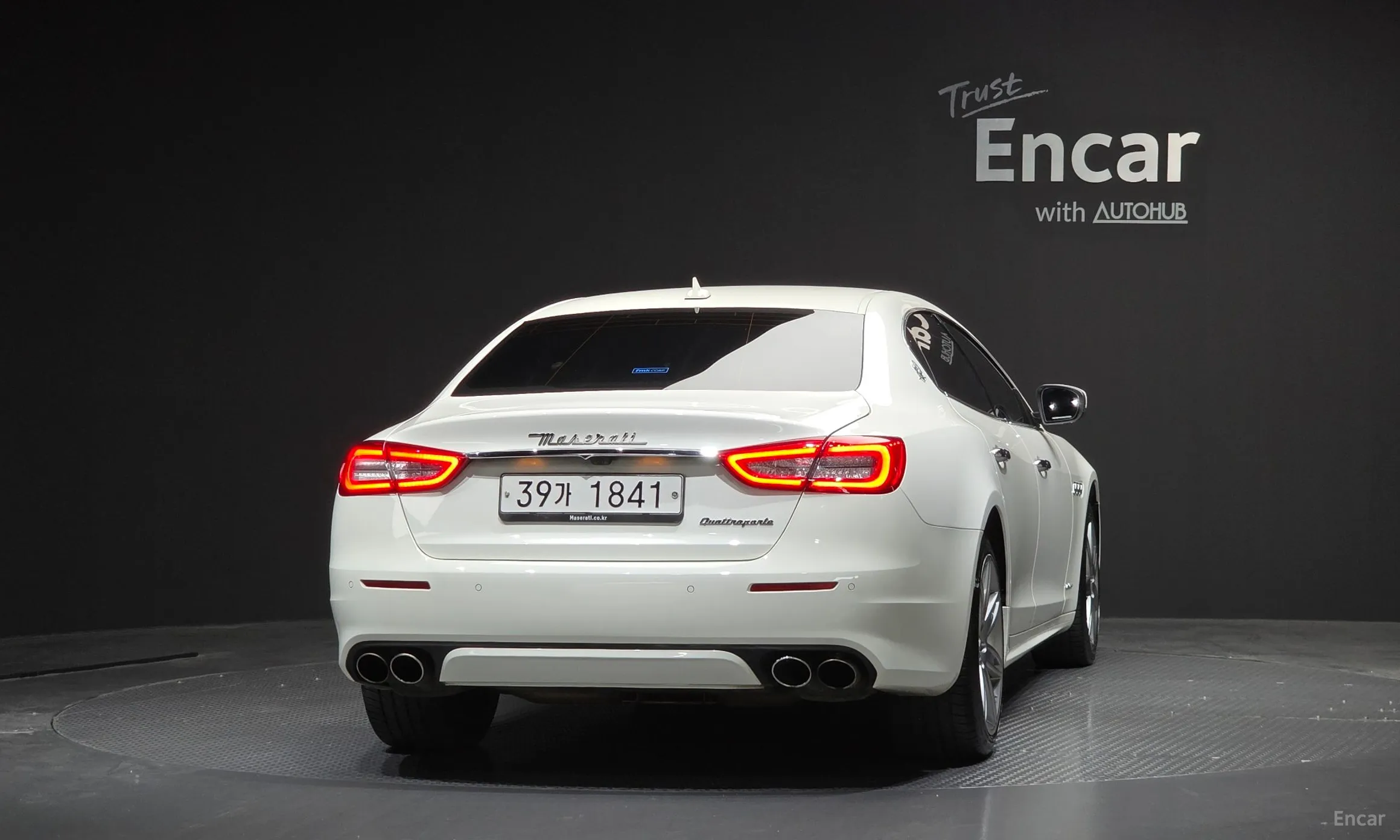 Maserati Quattroporte превью 4