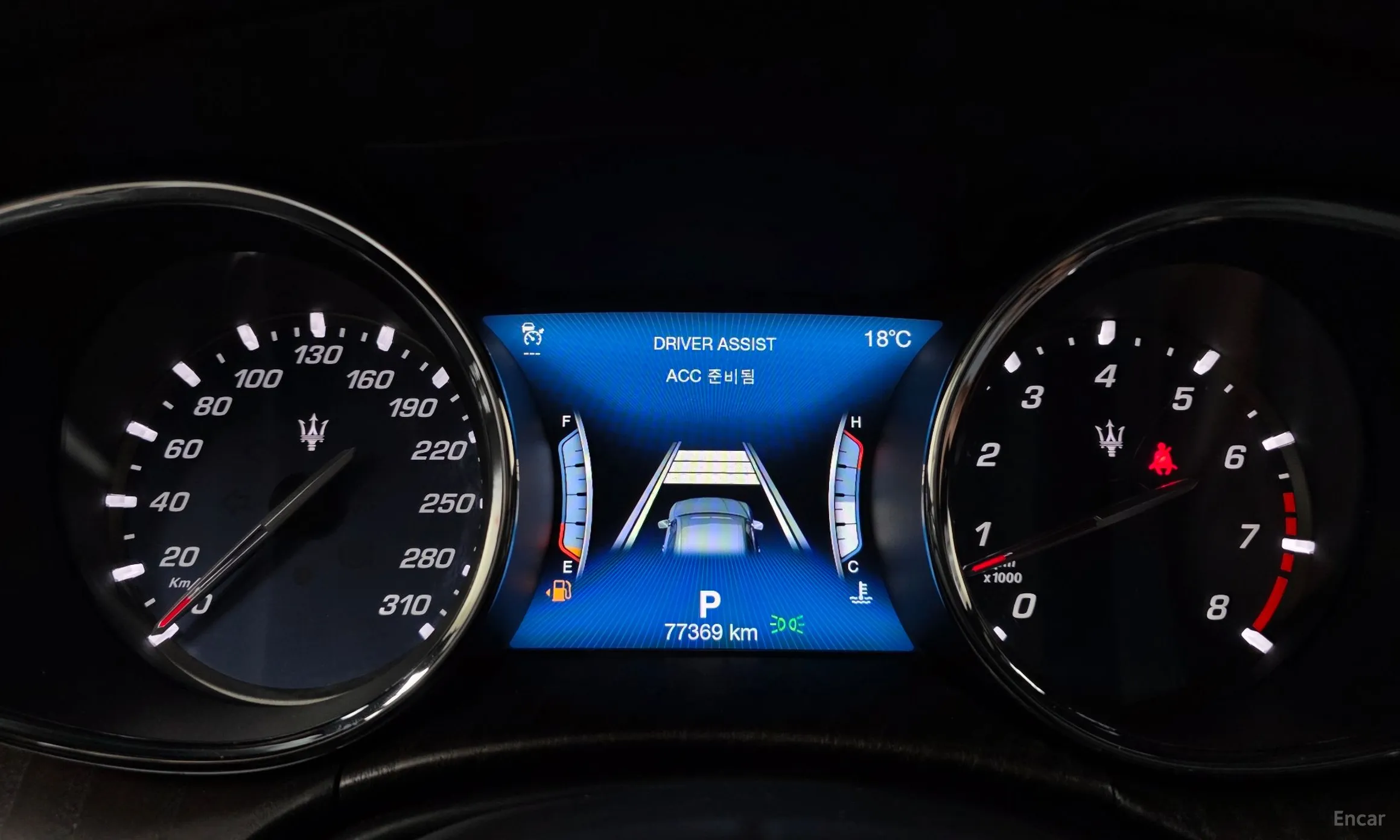 Maserati Quattroporte превью 8