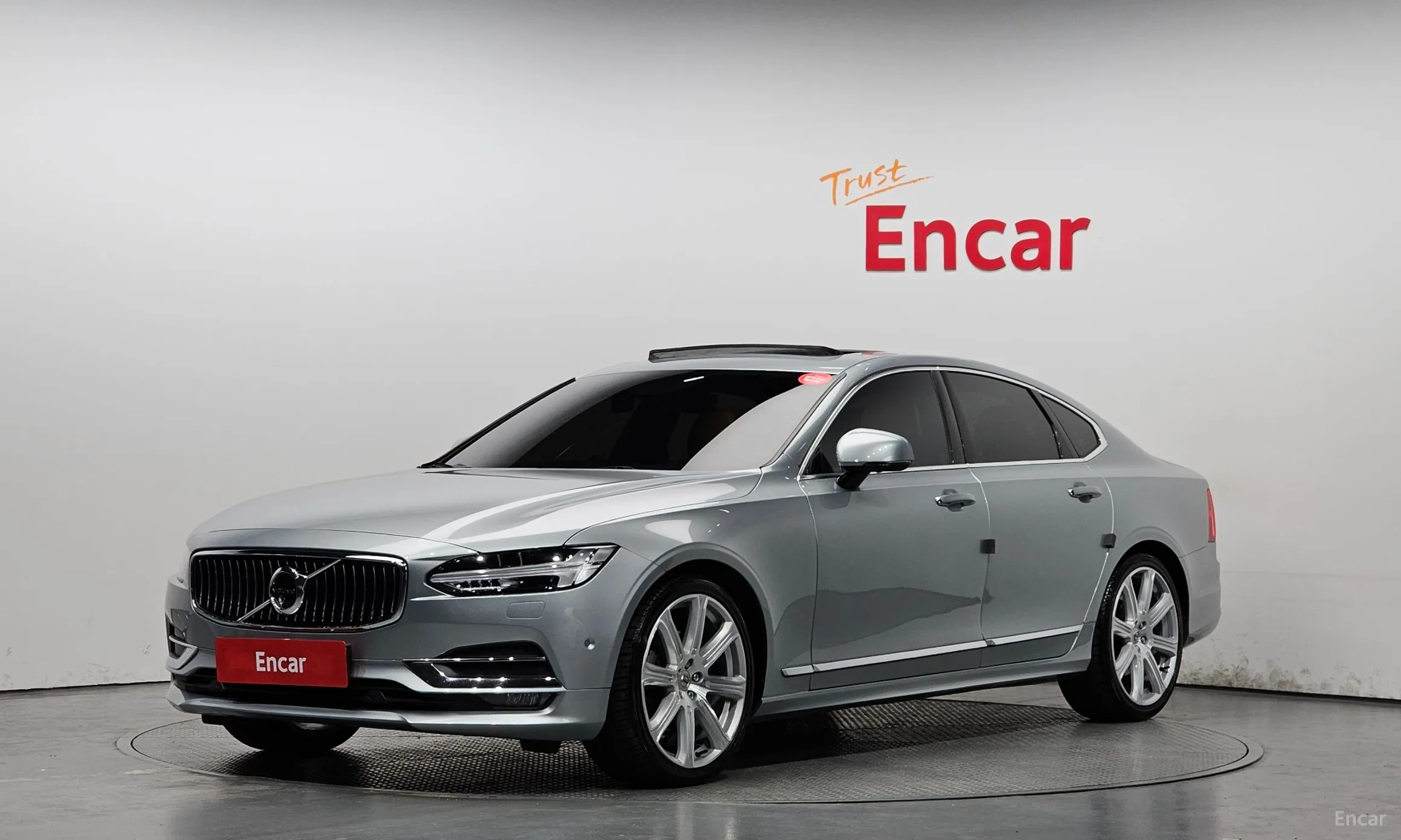 Volvo S90