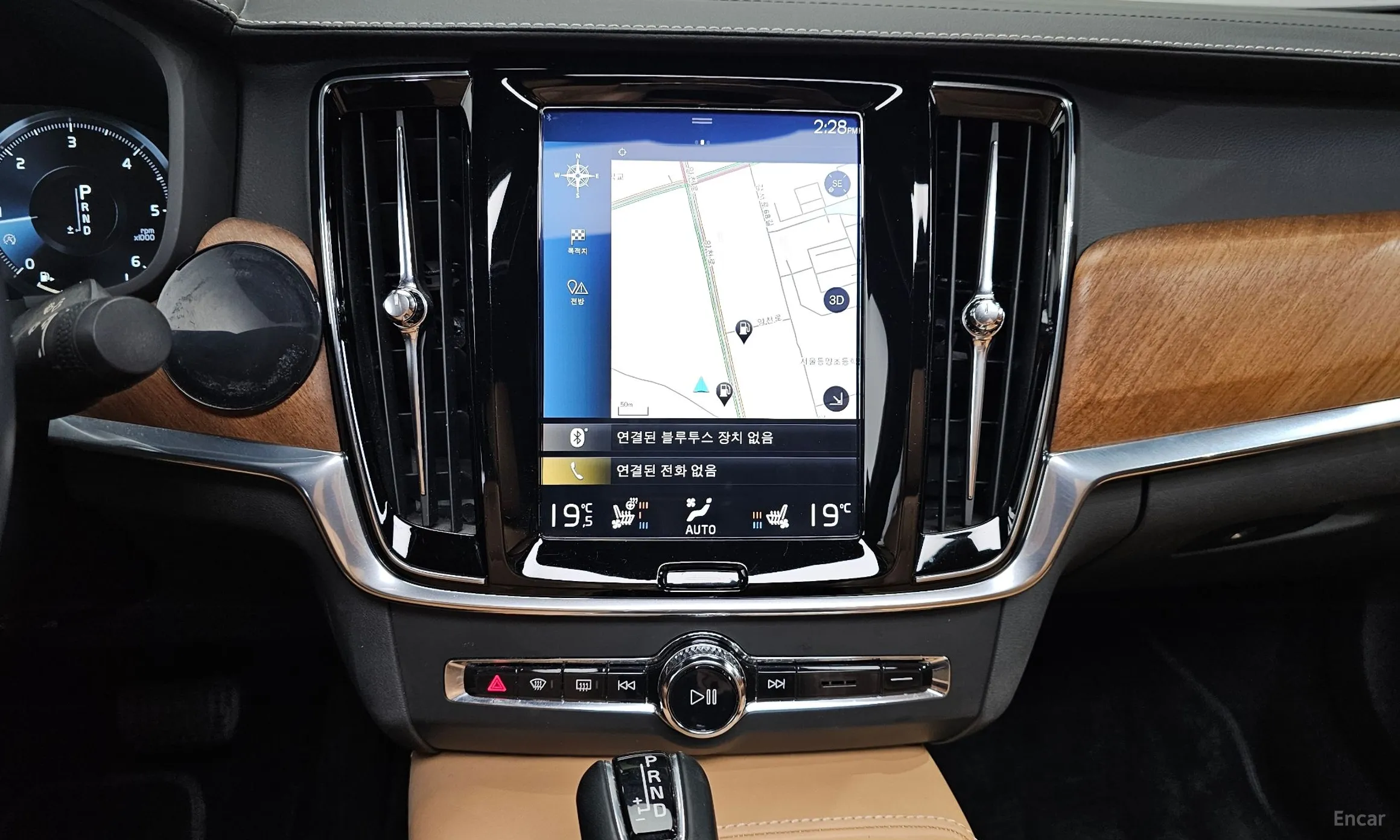 Volvo S90 превью 14