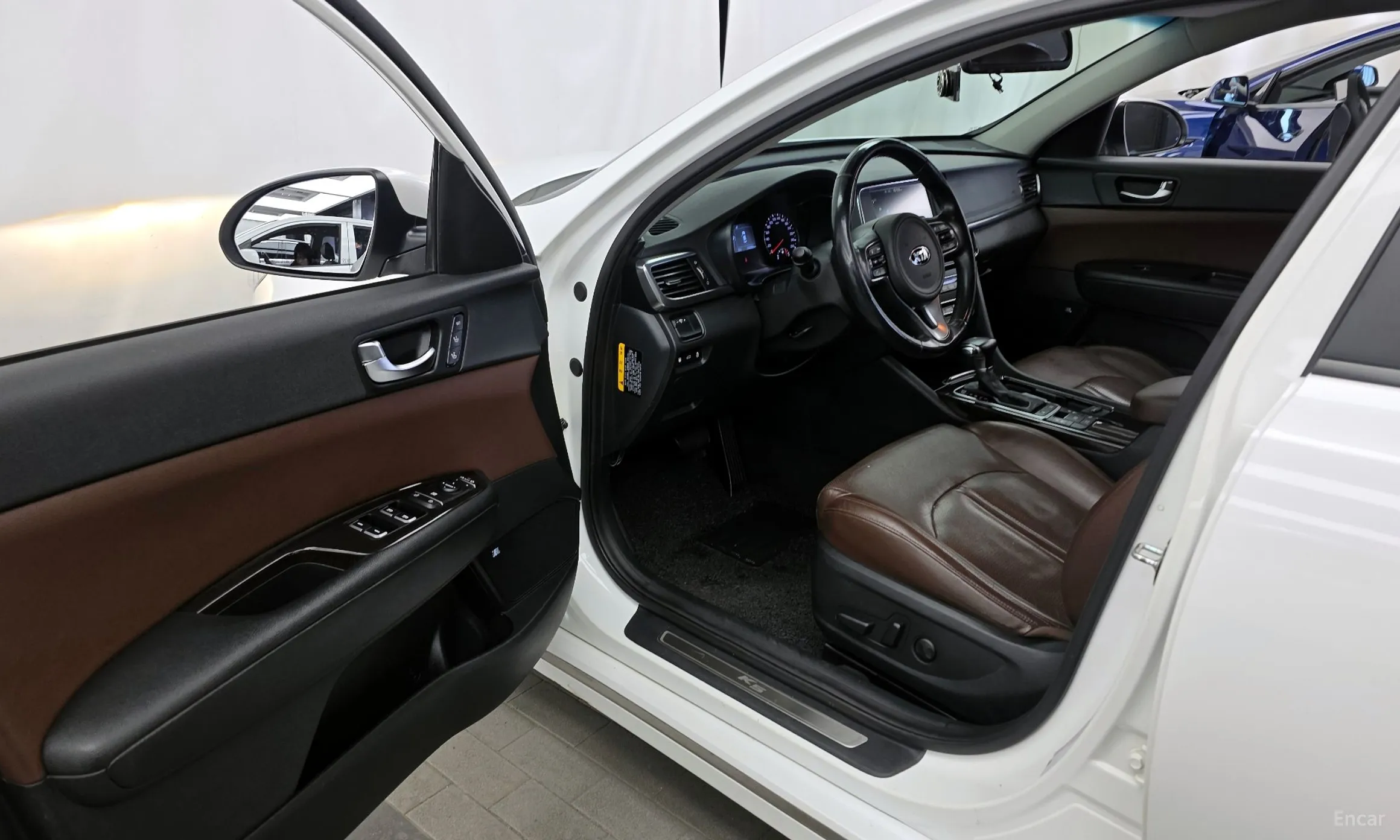 Kia K5 2nd Generation превью 10