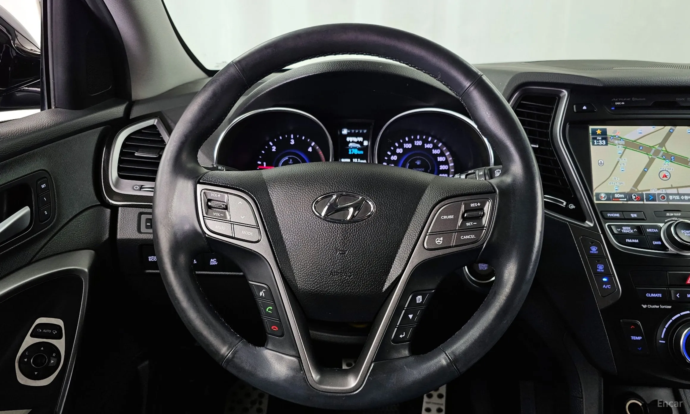 Hyundai Santa Fe DM превью 13