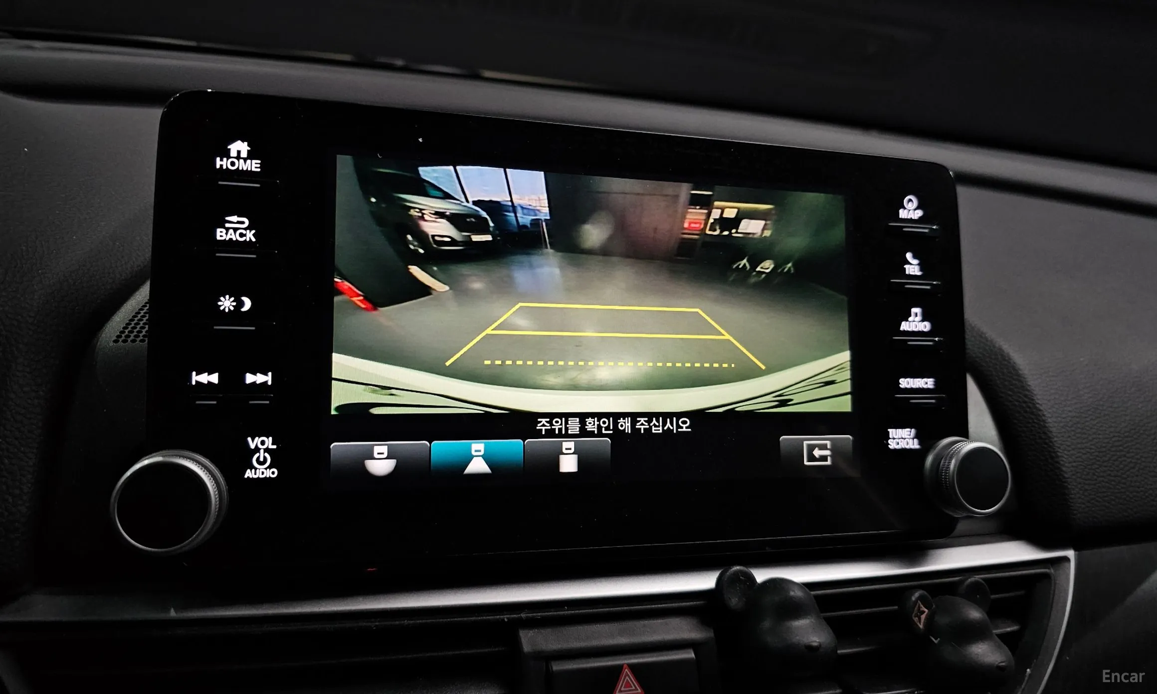 Honda Accord 10th Generation превью 14