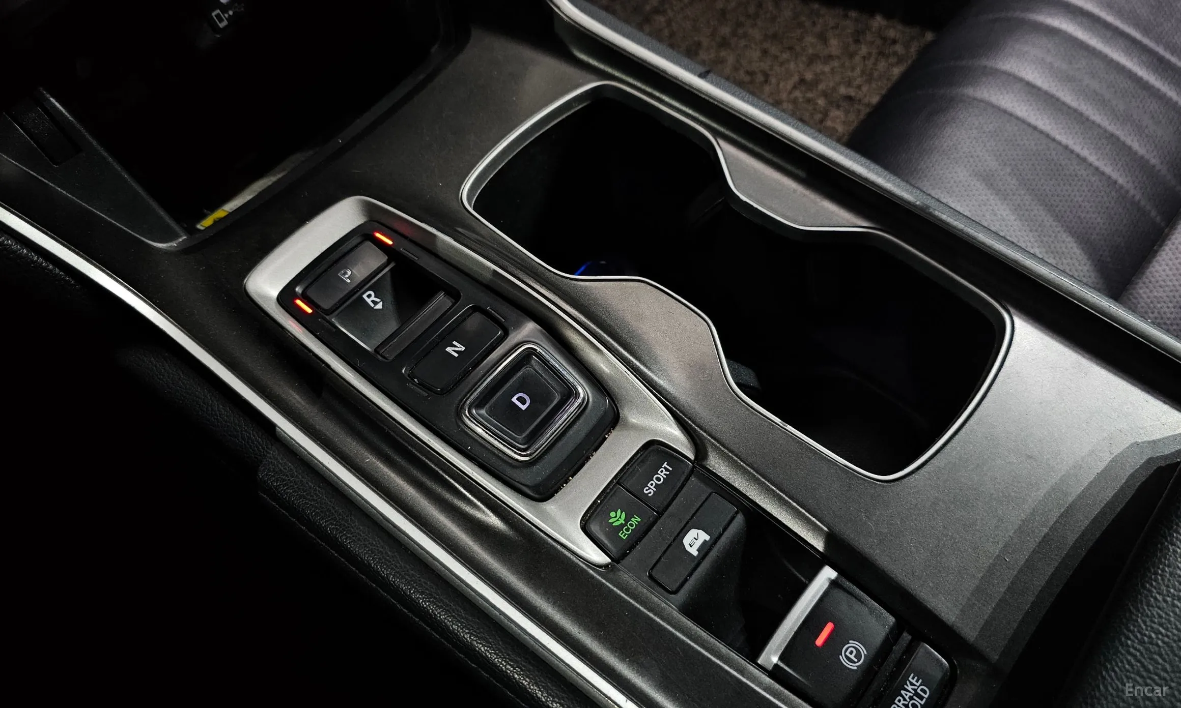 Honda Accord 10th Generation превью 9