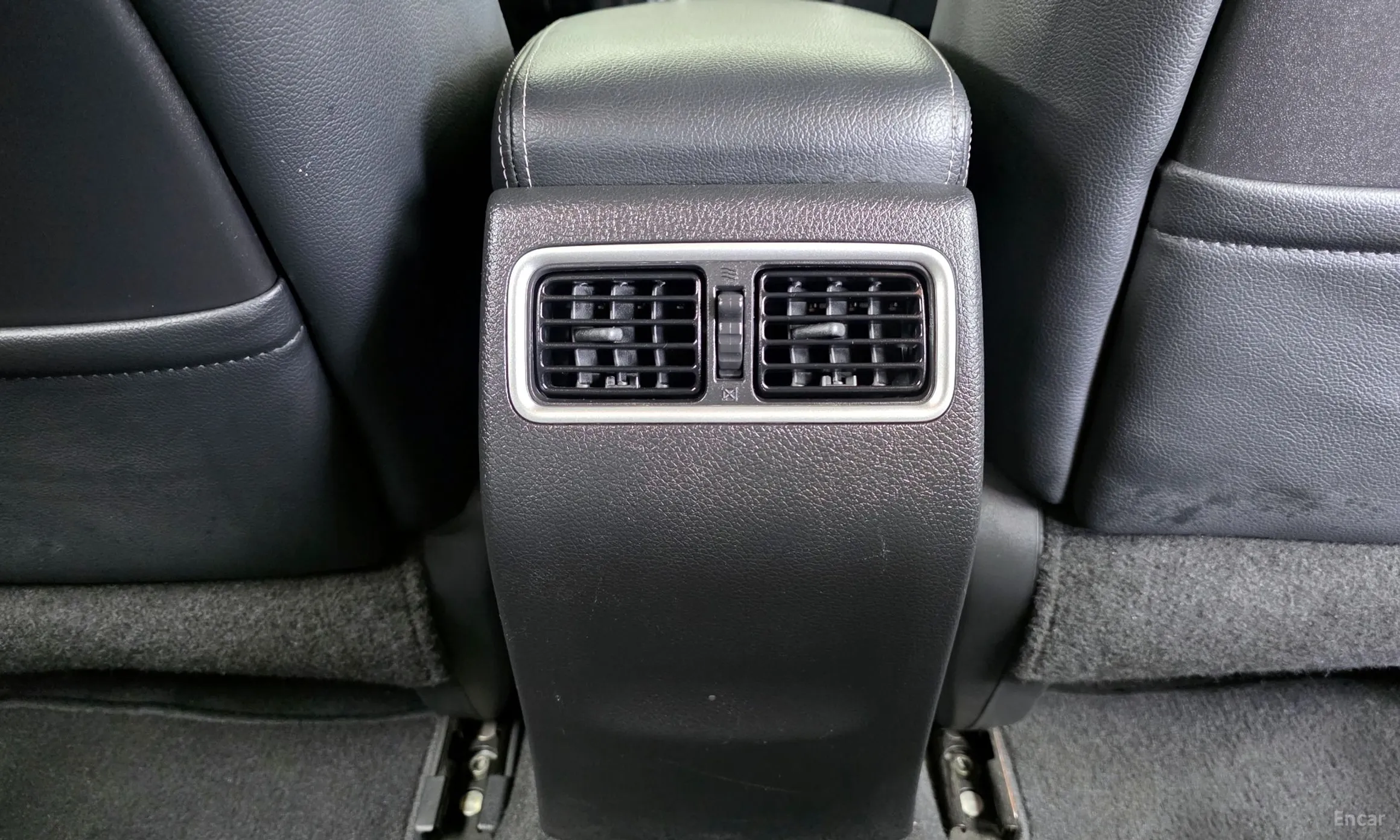 Nissan Altima превью 18