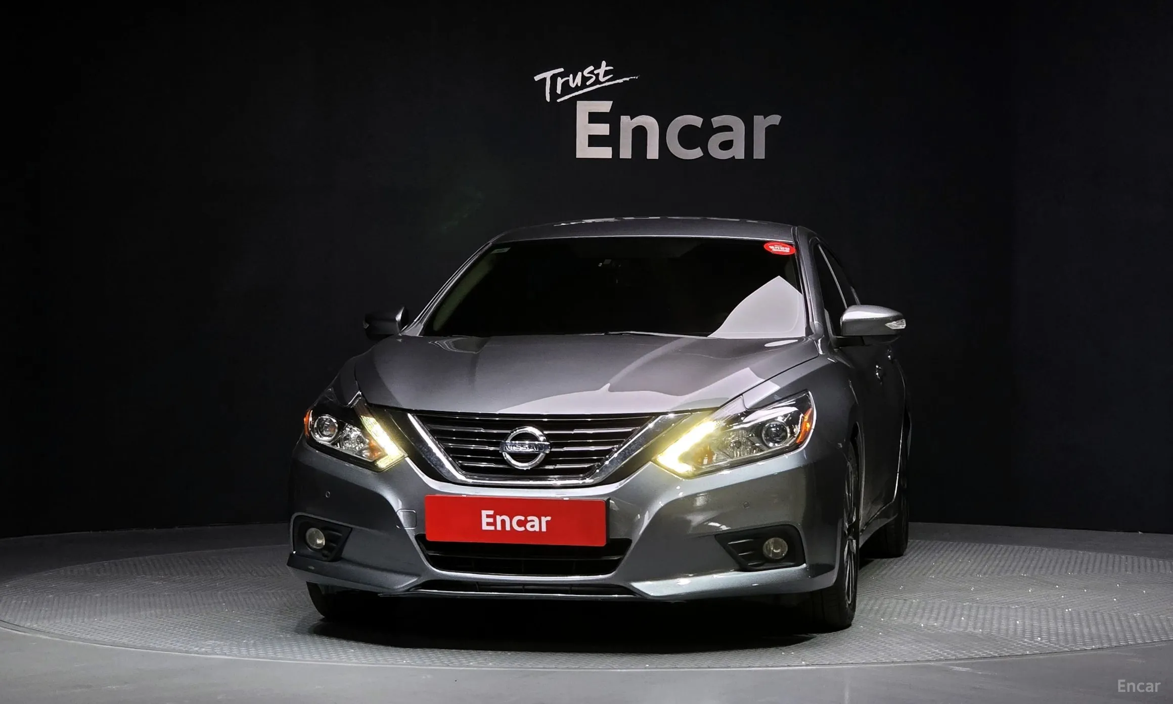 Nissan Altima превью 3