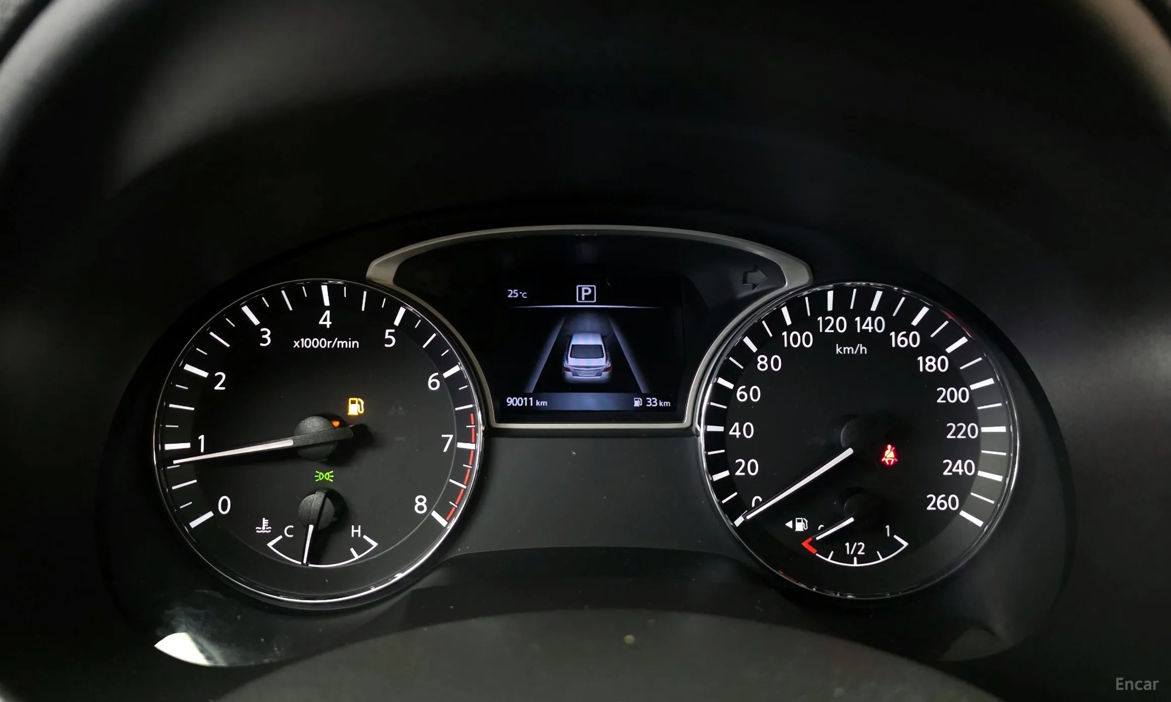 Nissan Altima превью 8