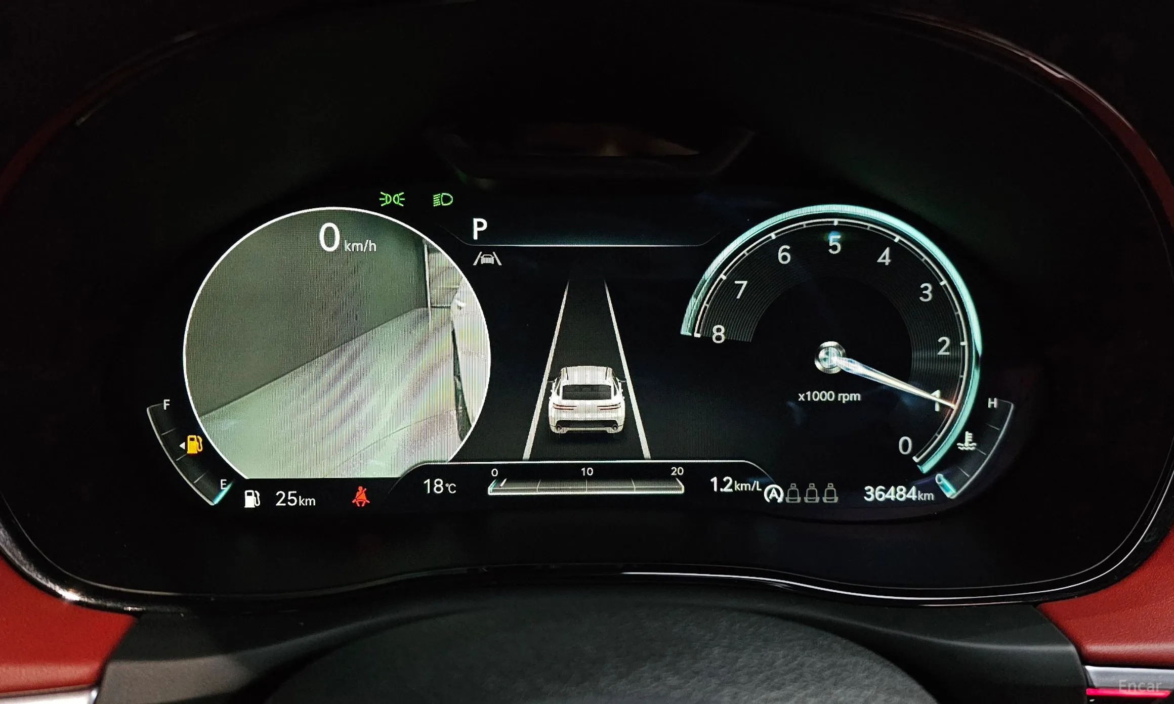 Genesis GV70 превью 8