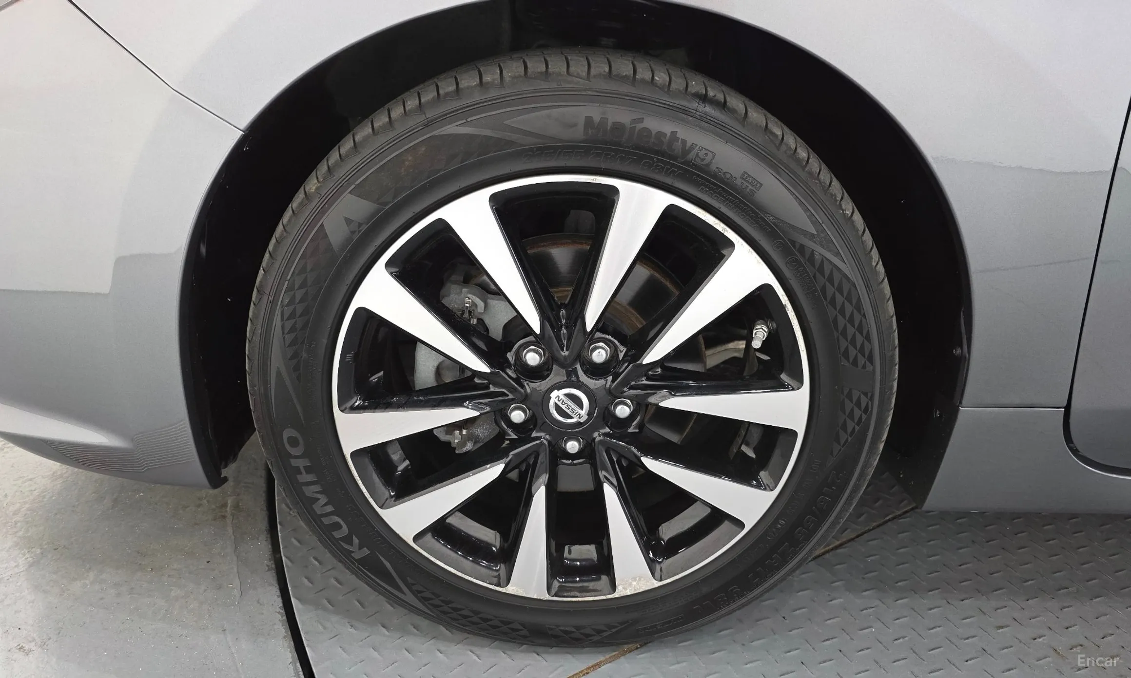 Nissan Altima превью 5