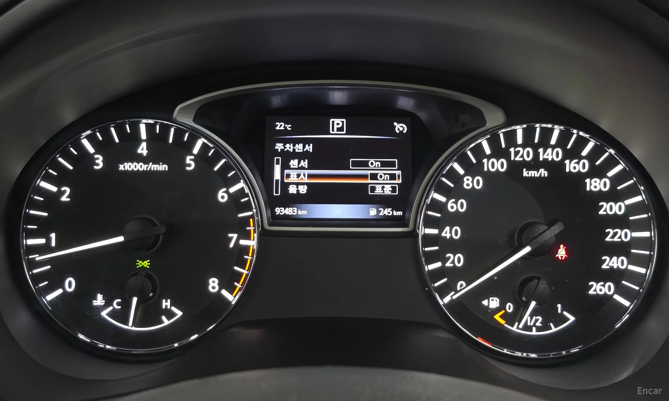 Nissan Altima превью 8