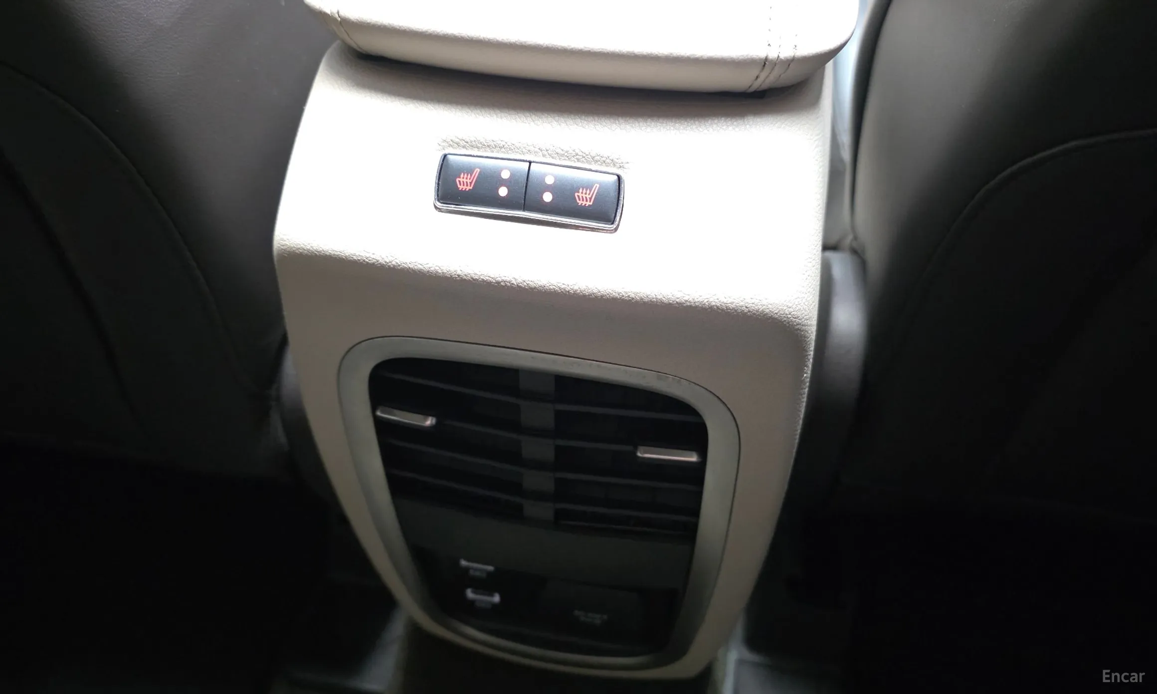 Lincoln MKC превью 18