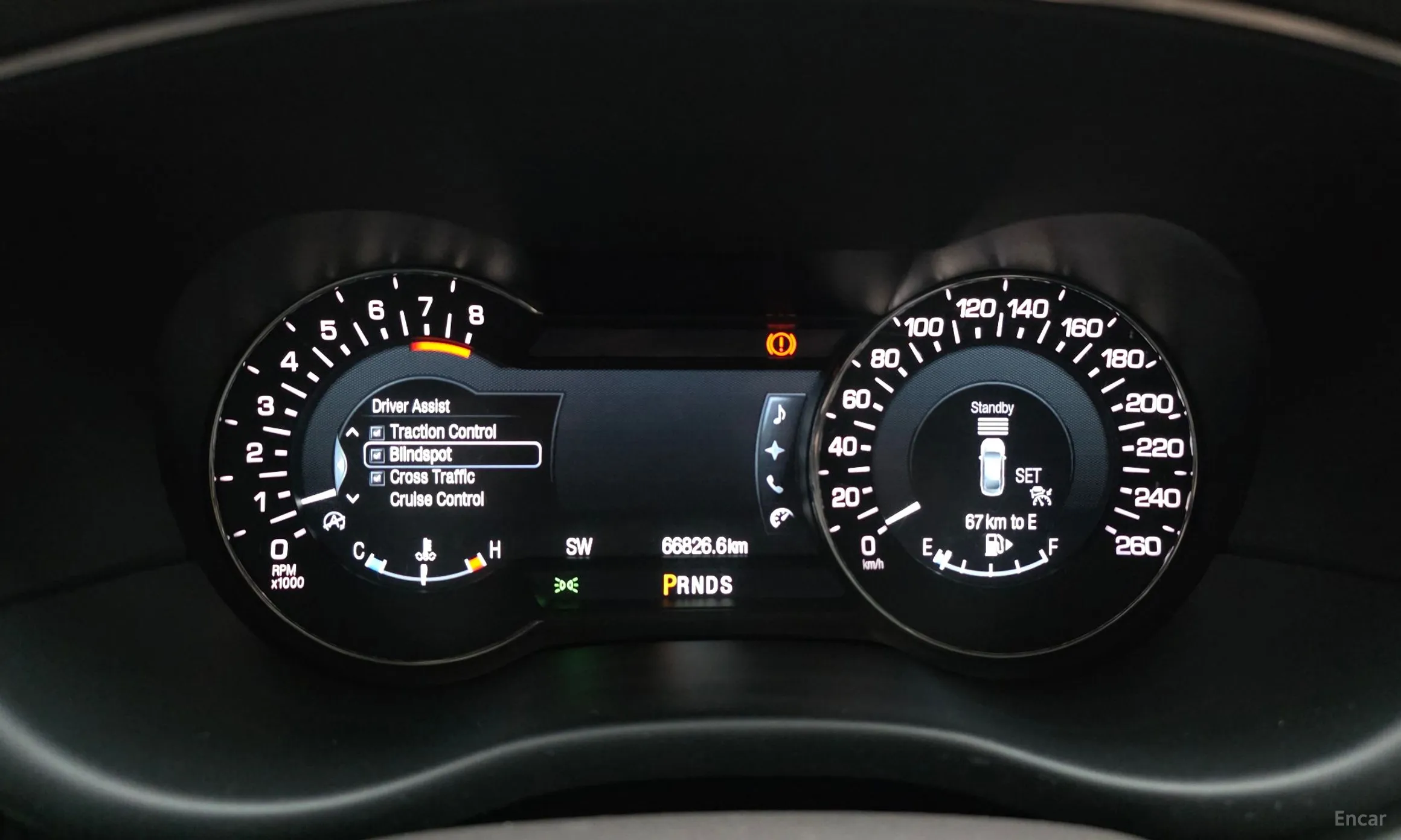 Lincoln MKC превью 8