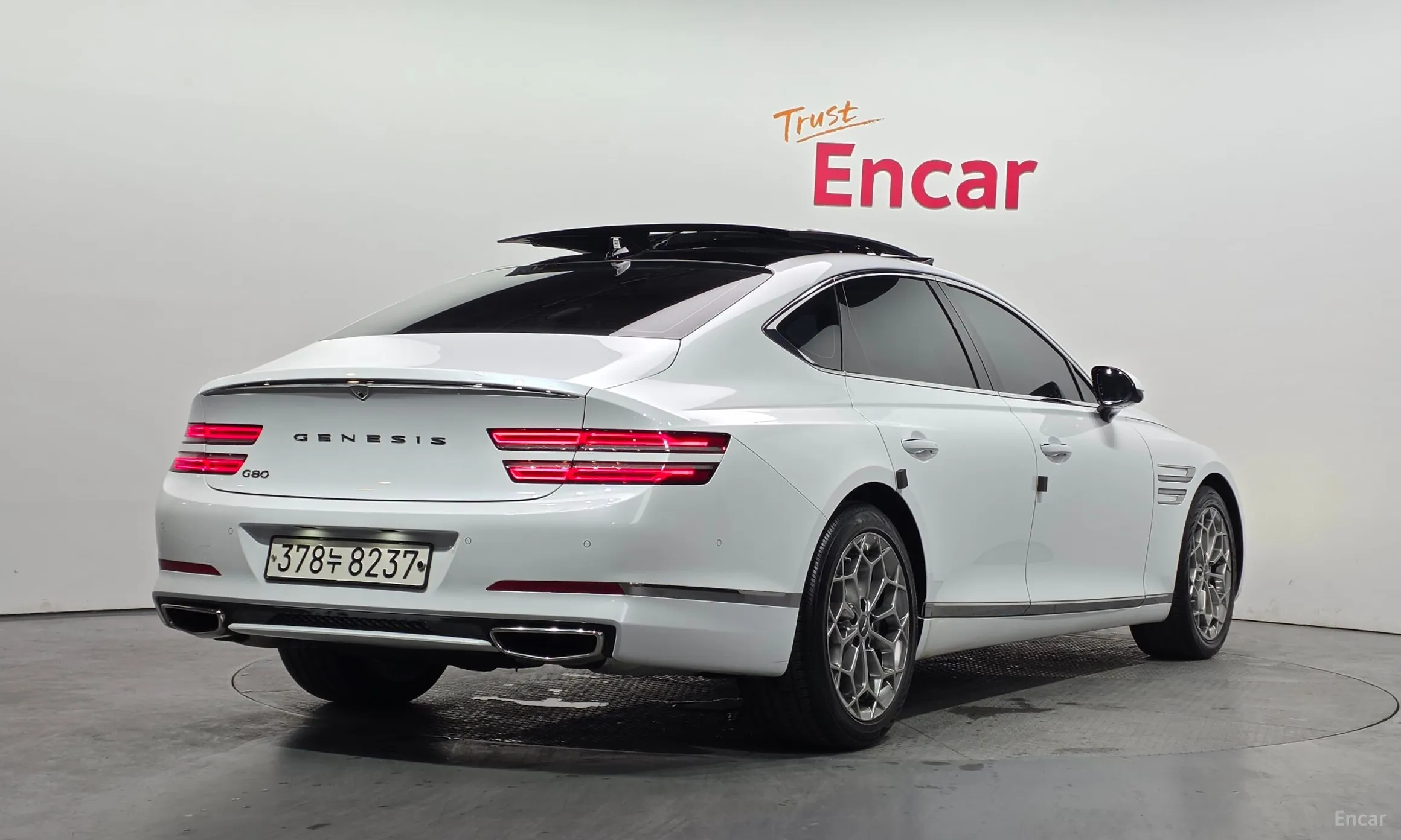 Genesis G80 (RG3) превью 2