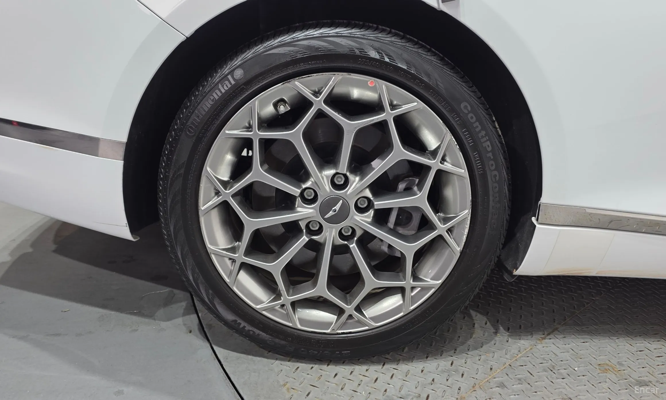 Genesis G80 (RG3) превью 5