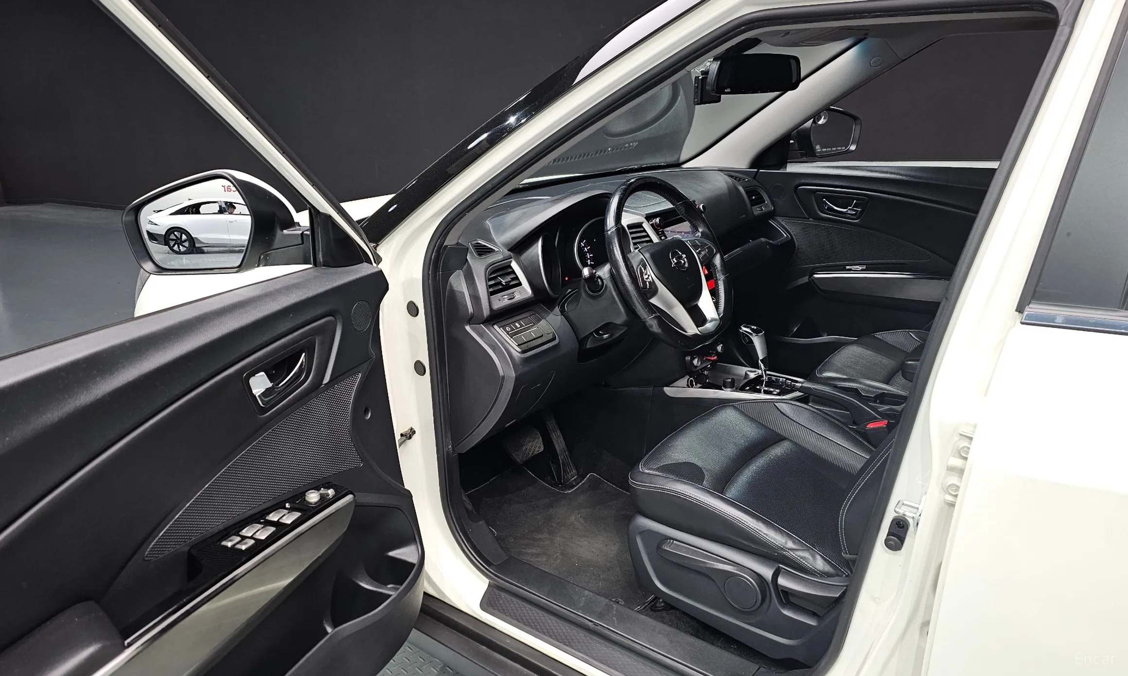 KG Mobility (SsangYong) Tivoli, Lazio превью 11