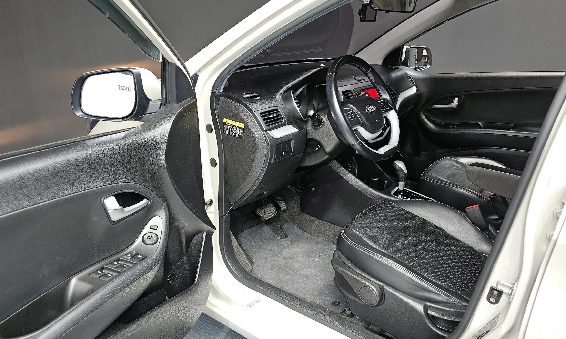 Kia Morning превью 10