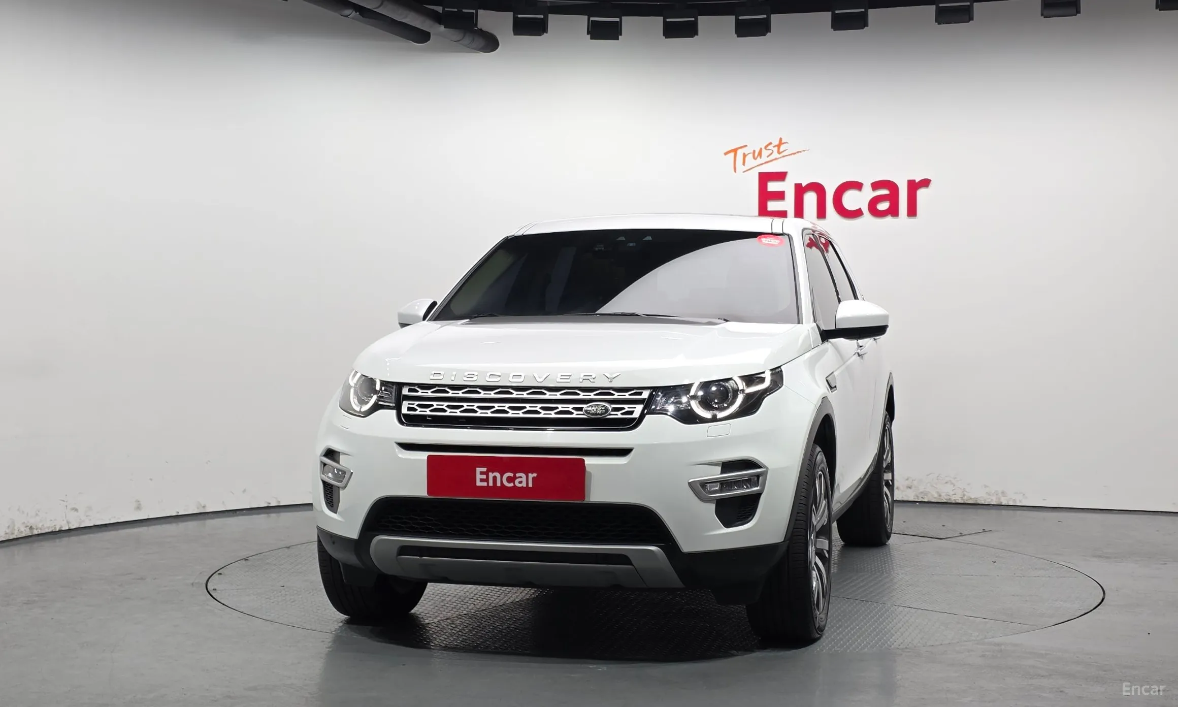 Land Rover Discovery Sports превью 3