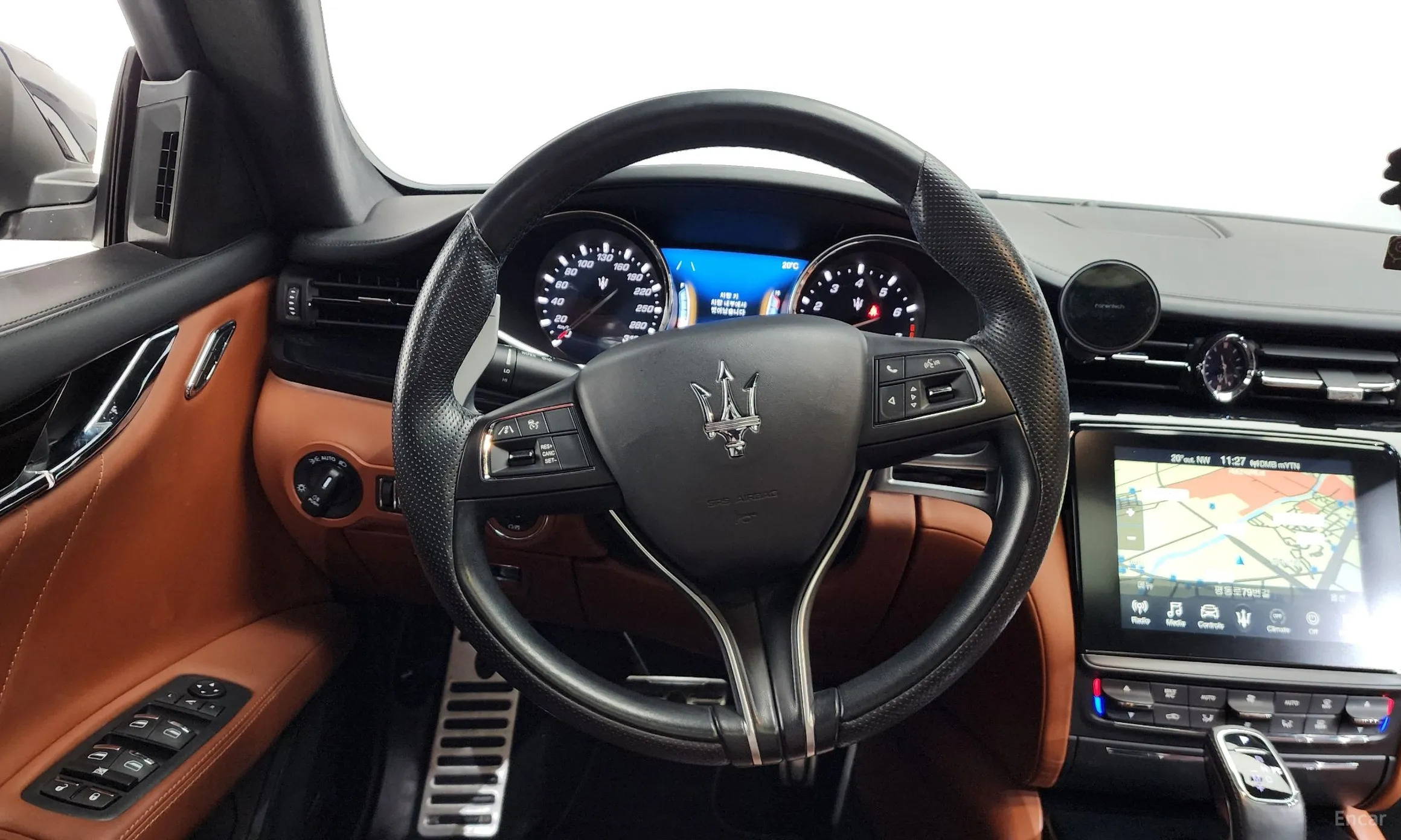 Maserati Quattroporte превью 12