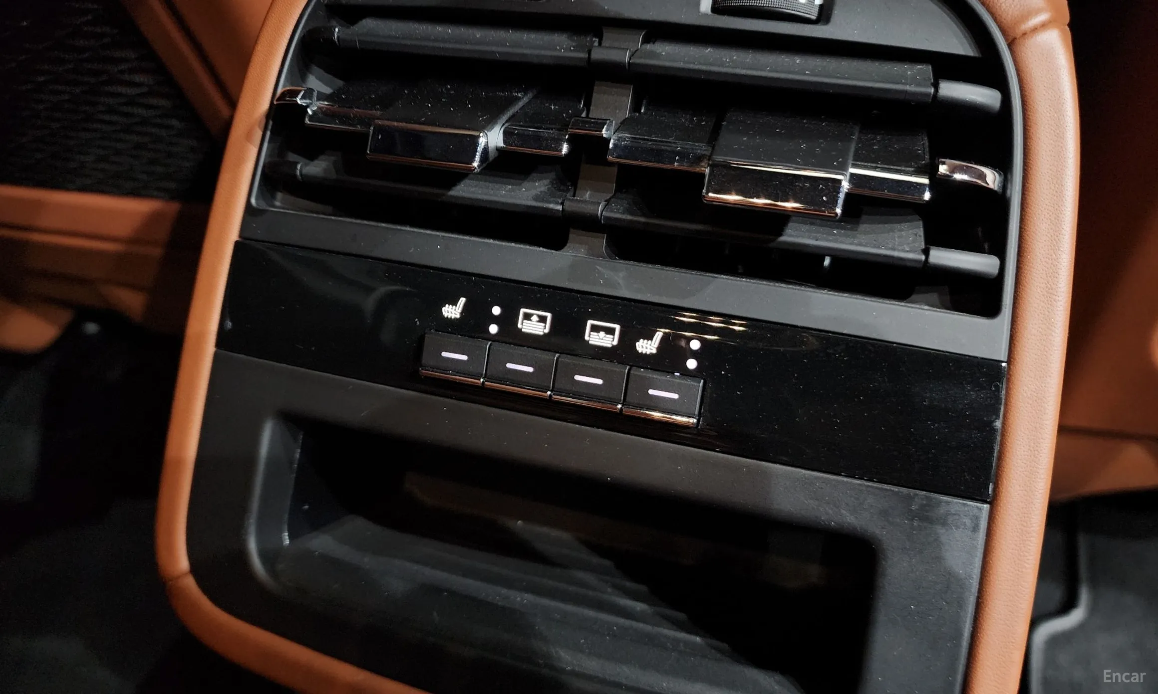 Maserati Quattroporte превью 18