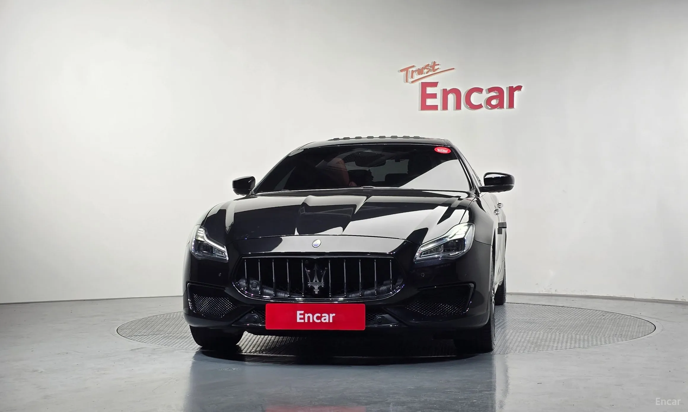 Maserati Quattroporte превью 3