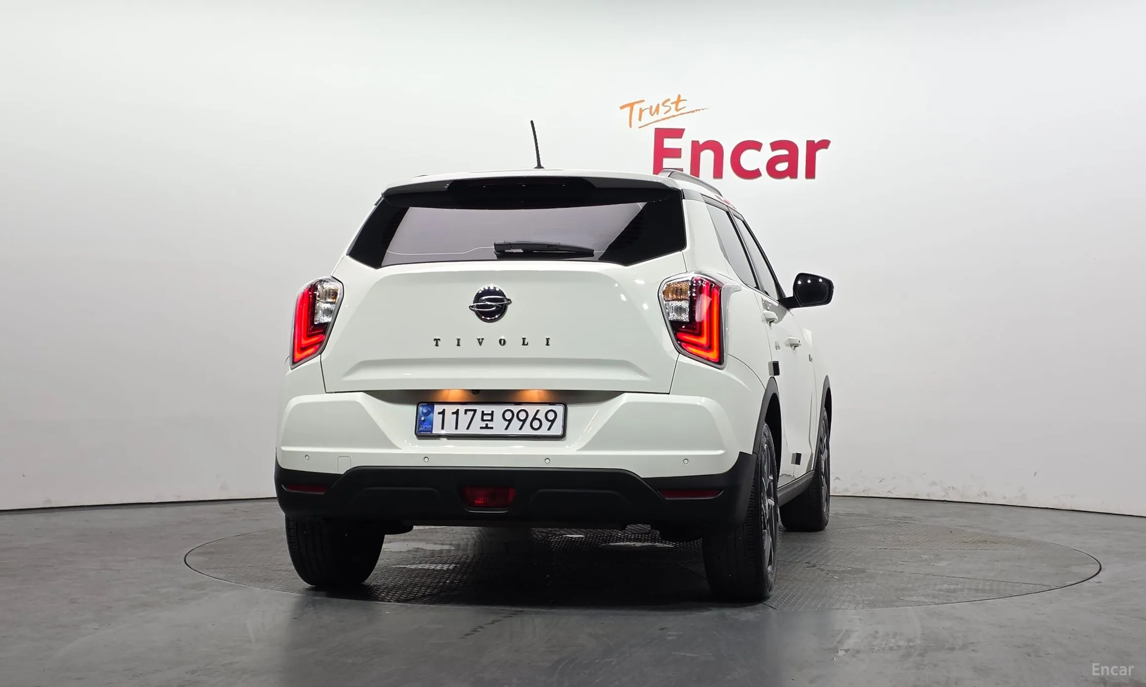 KG Mobility (SsangYong) Berry New Tivoli превью 4