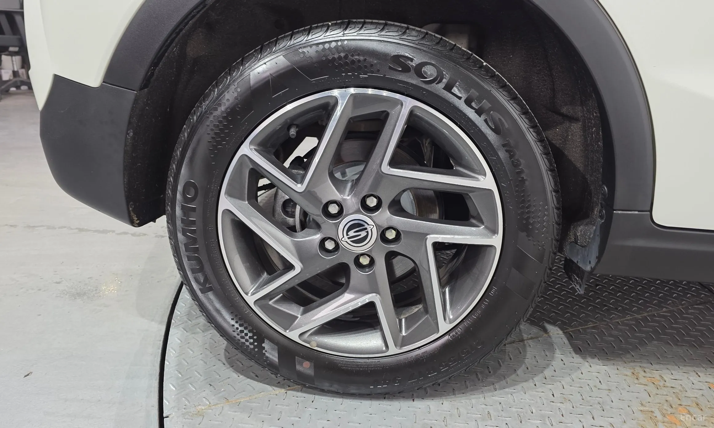 KG Mobility (SsangYong) Berry New Tivoli превью 5