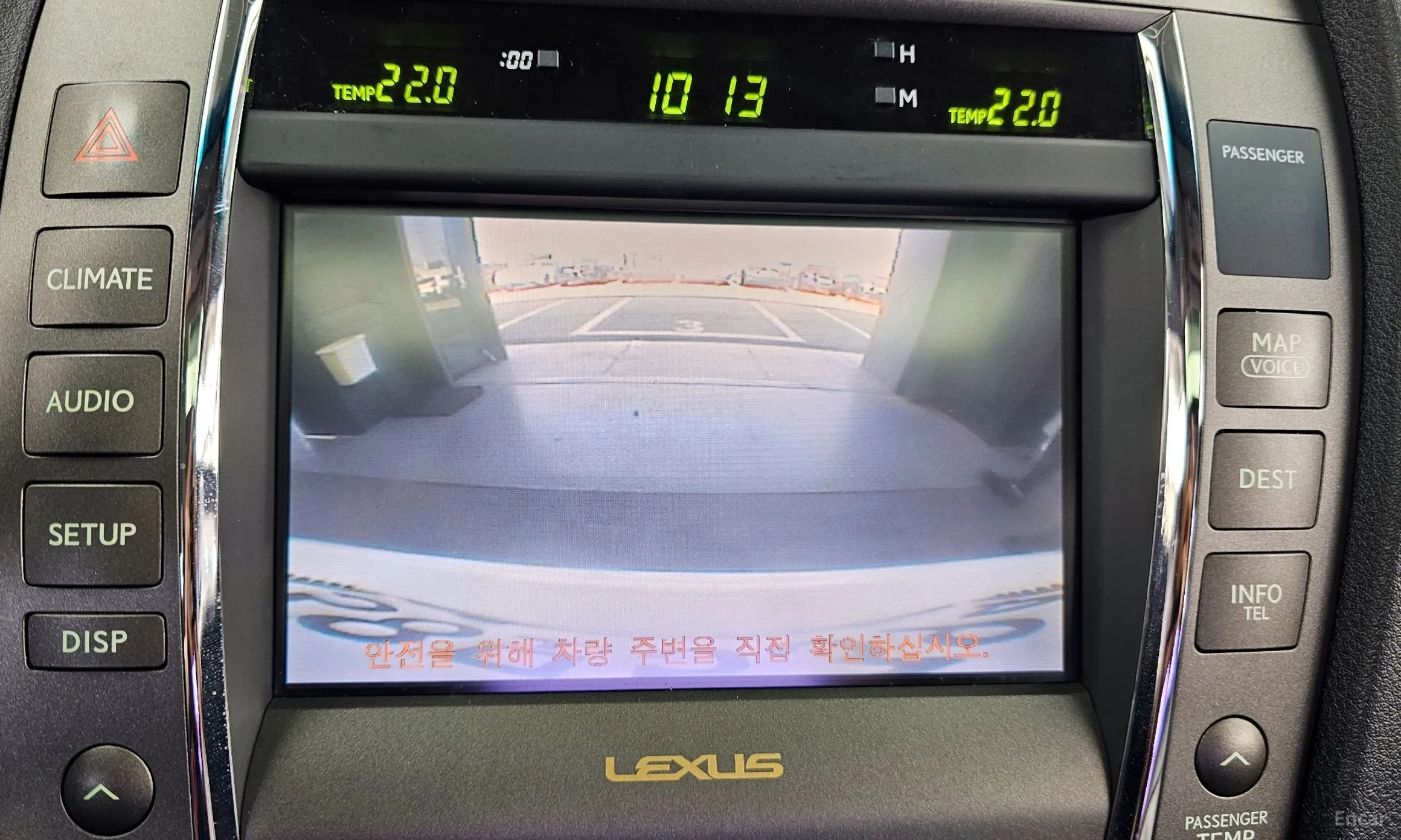 Lexus ES350 превью 15