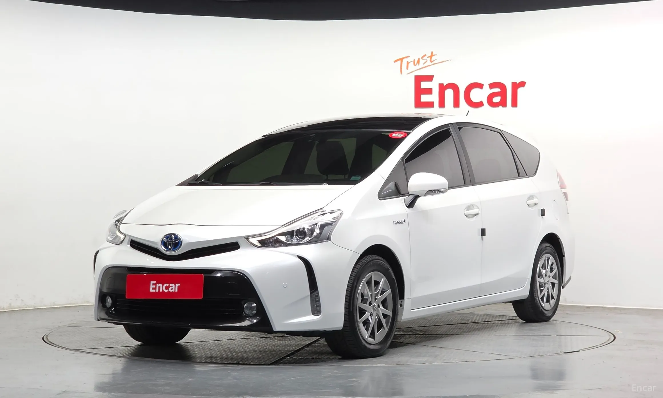Toyota Prius V