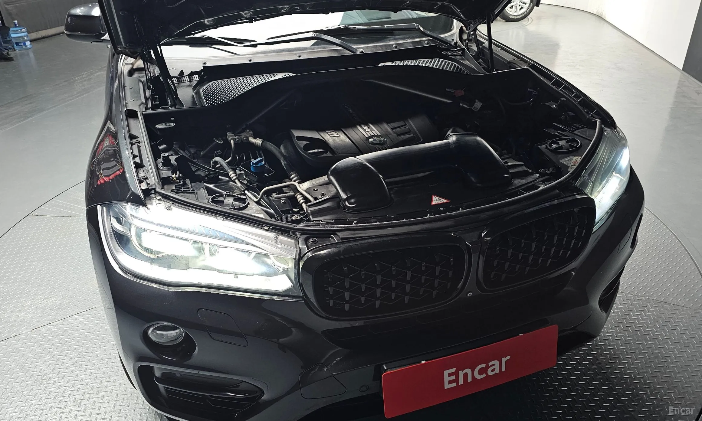 BMW X6 (F16) превью 6