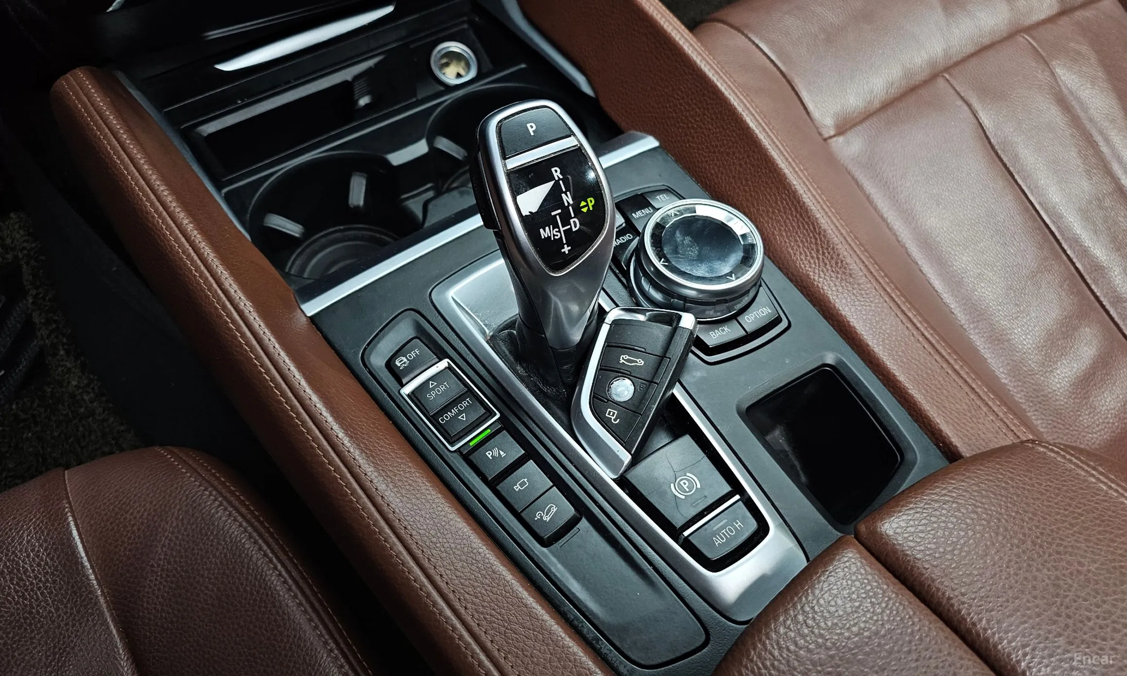 BMW X6 (F16) превью 9