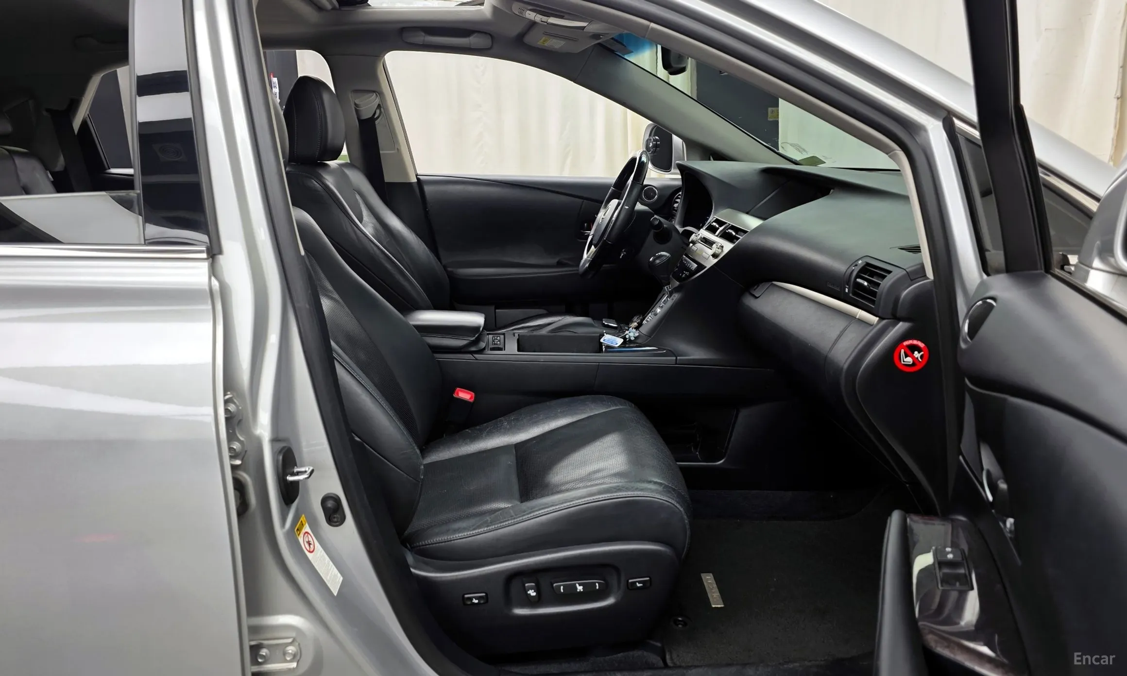 Lexus RX450h превью 11