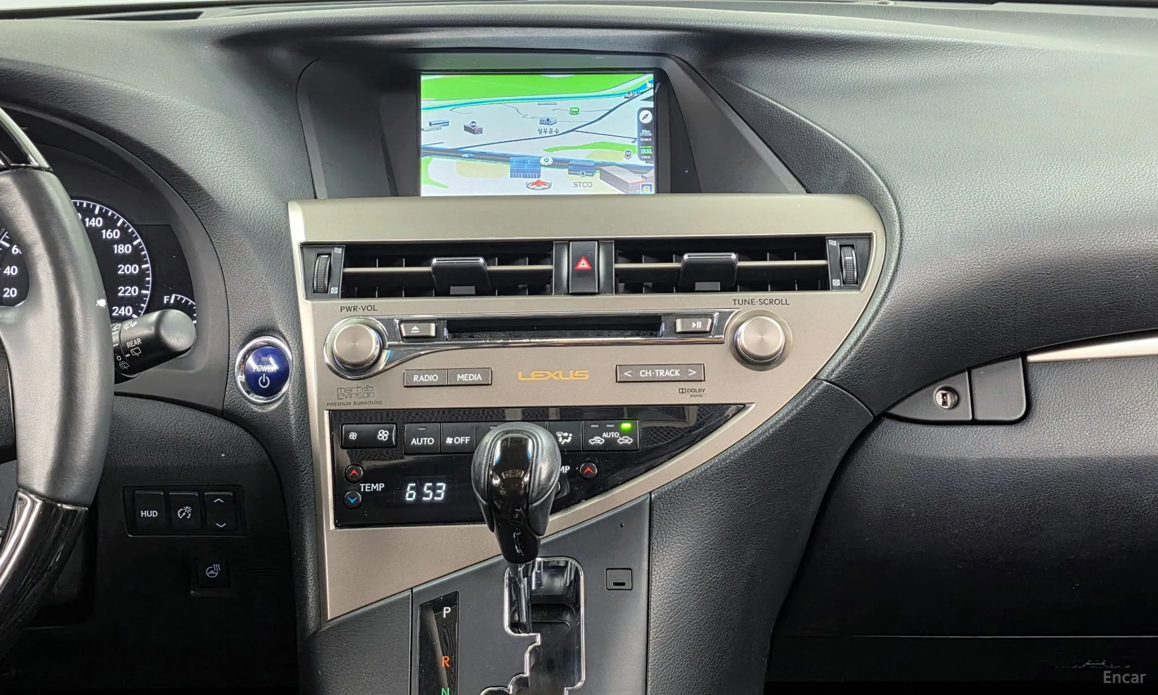 Lexus RX450h превью 14