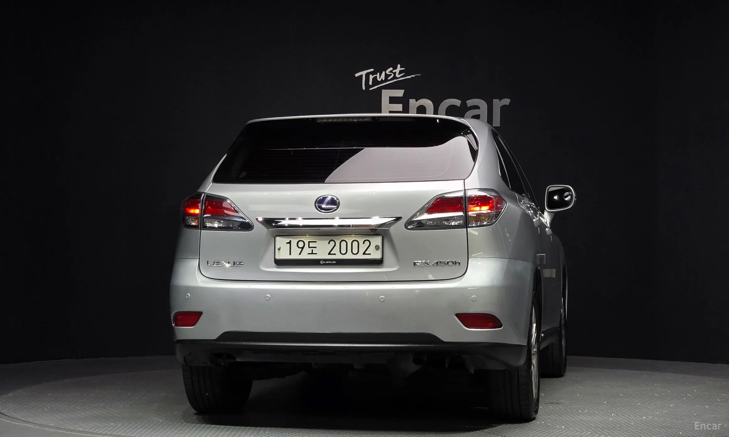 Lexus RX450h превью 4