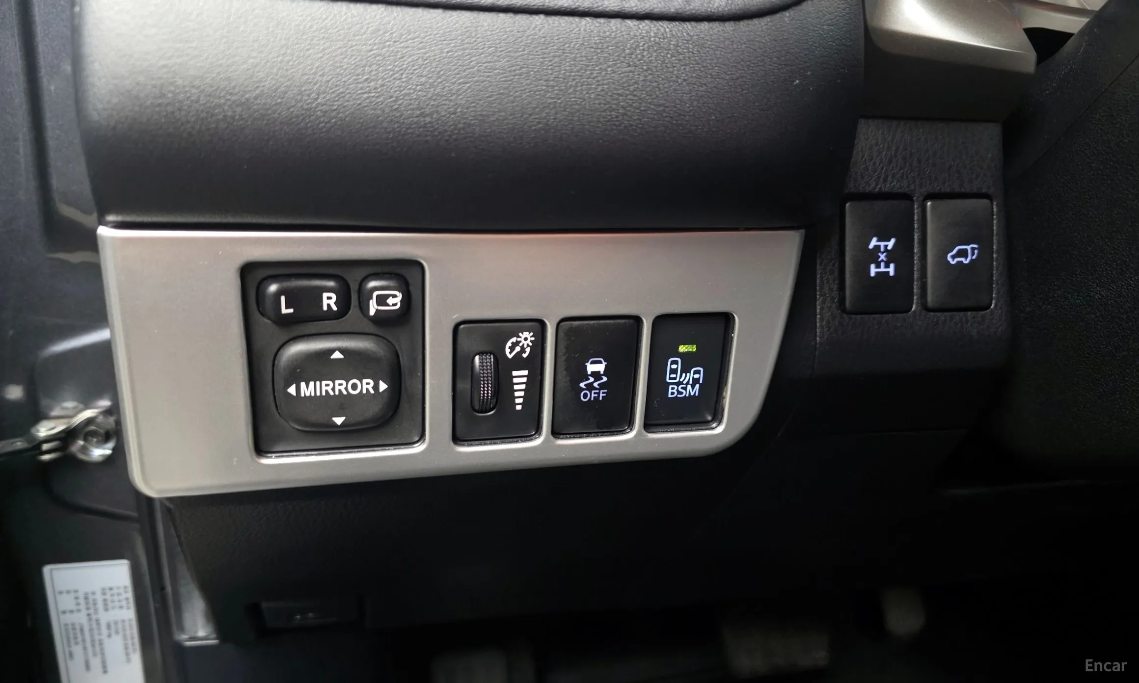 Toyota RAV4 превью 16