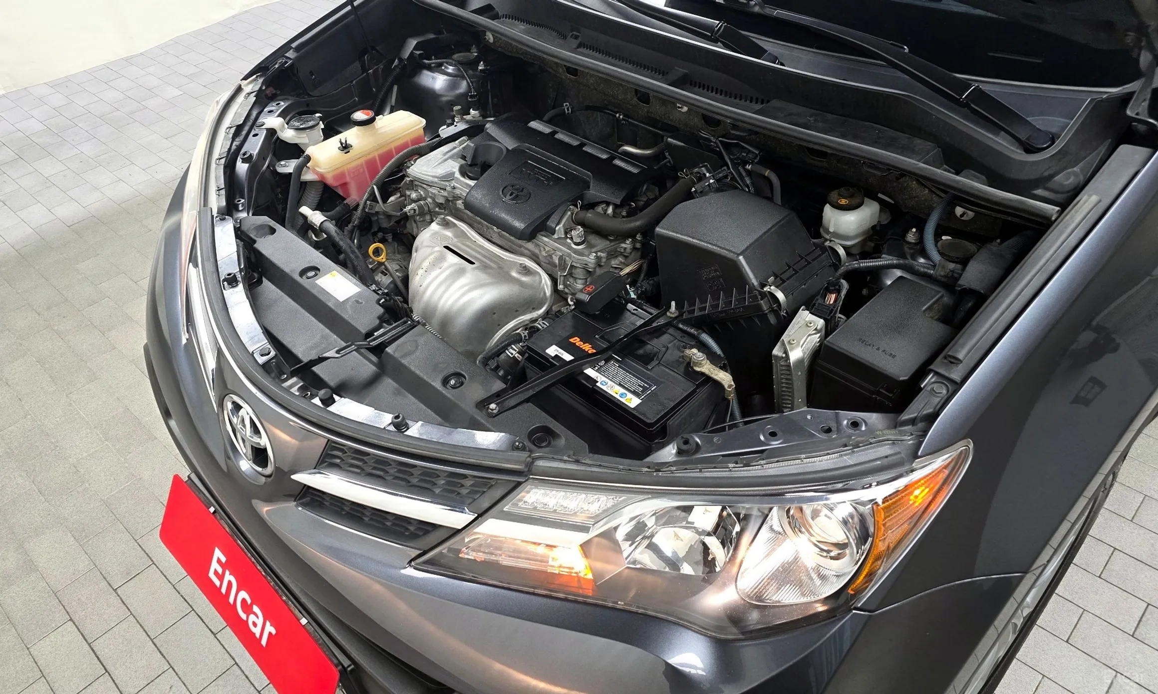 Toyota RAV4 превью 6