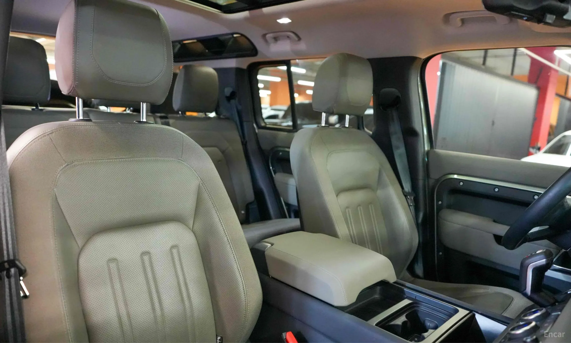 Land Rover Defender (L663) превью 10