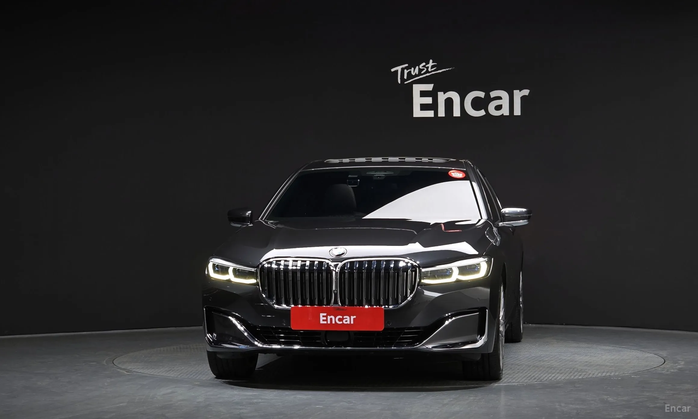 BMW 7 Series (G11) превью 3