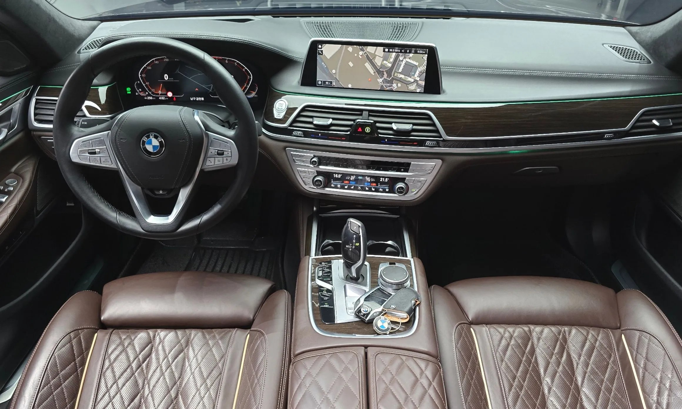 BMW 7 Series (G11) превью 7