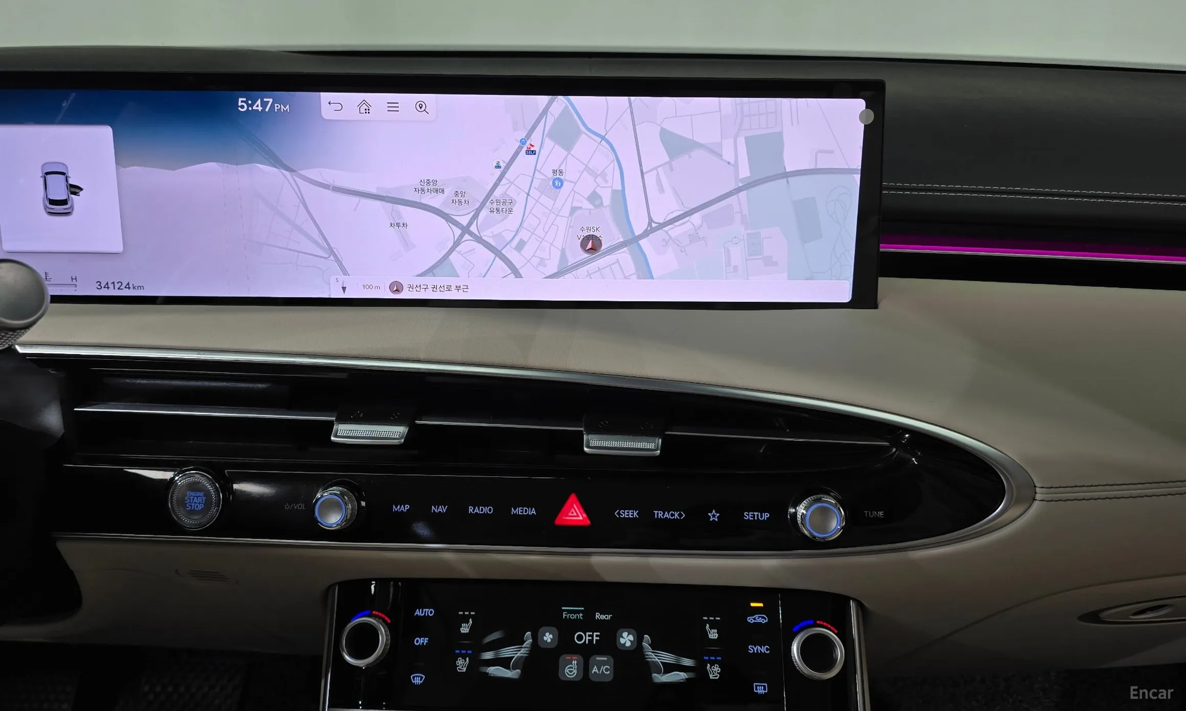Genesis GV70 превью 13