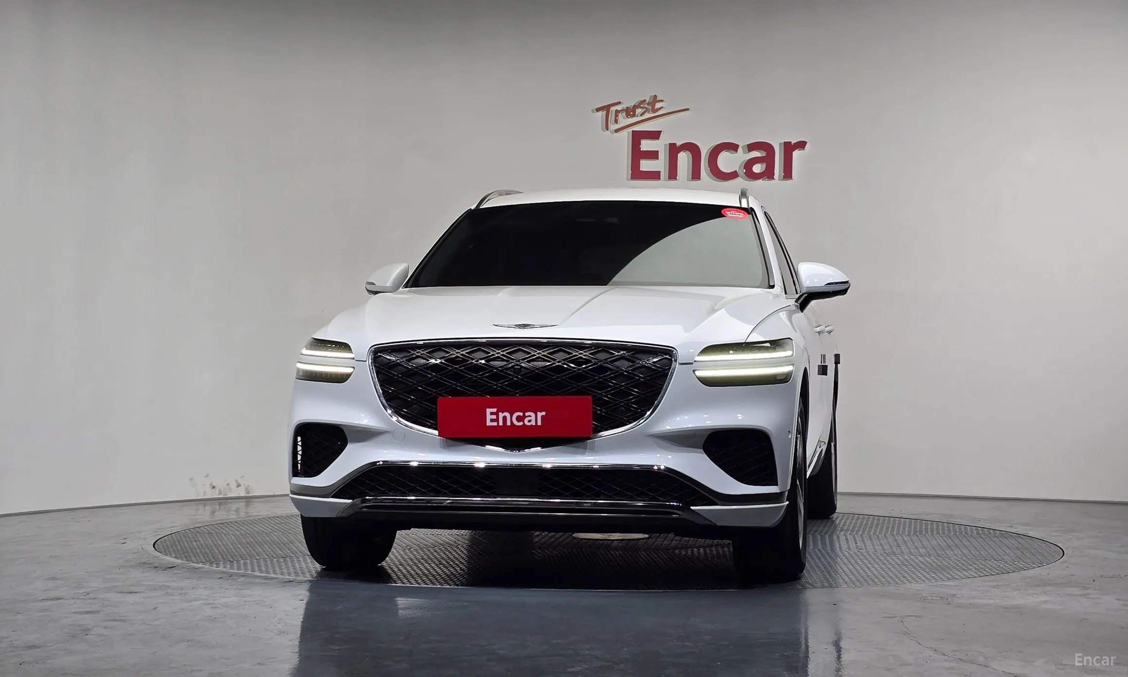 Genesis GV70 превью 3