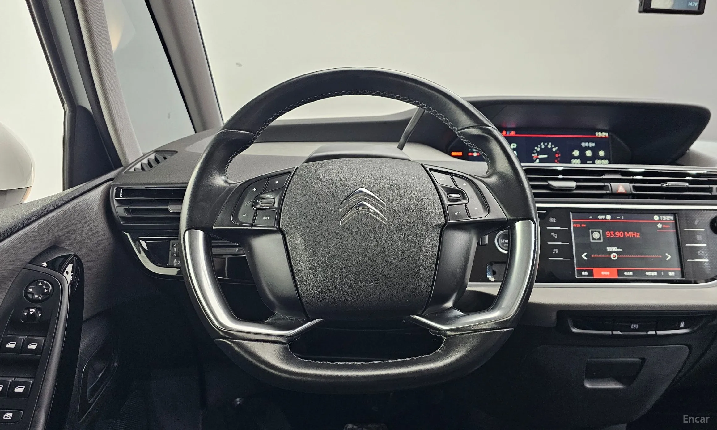 Citroën/DS Grand C4 Picasso превью 13