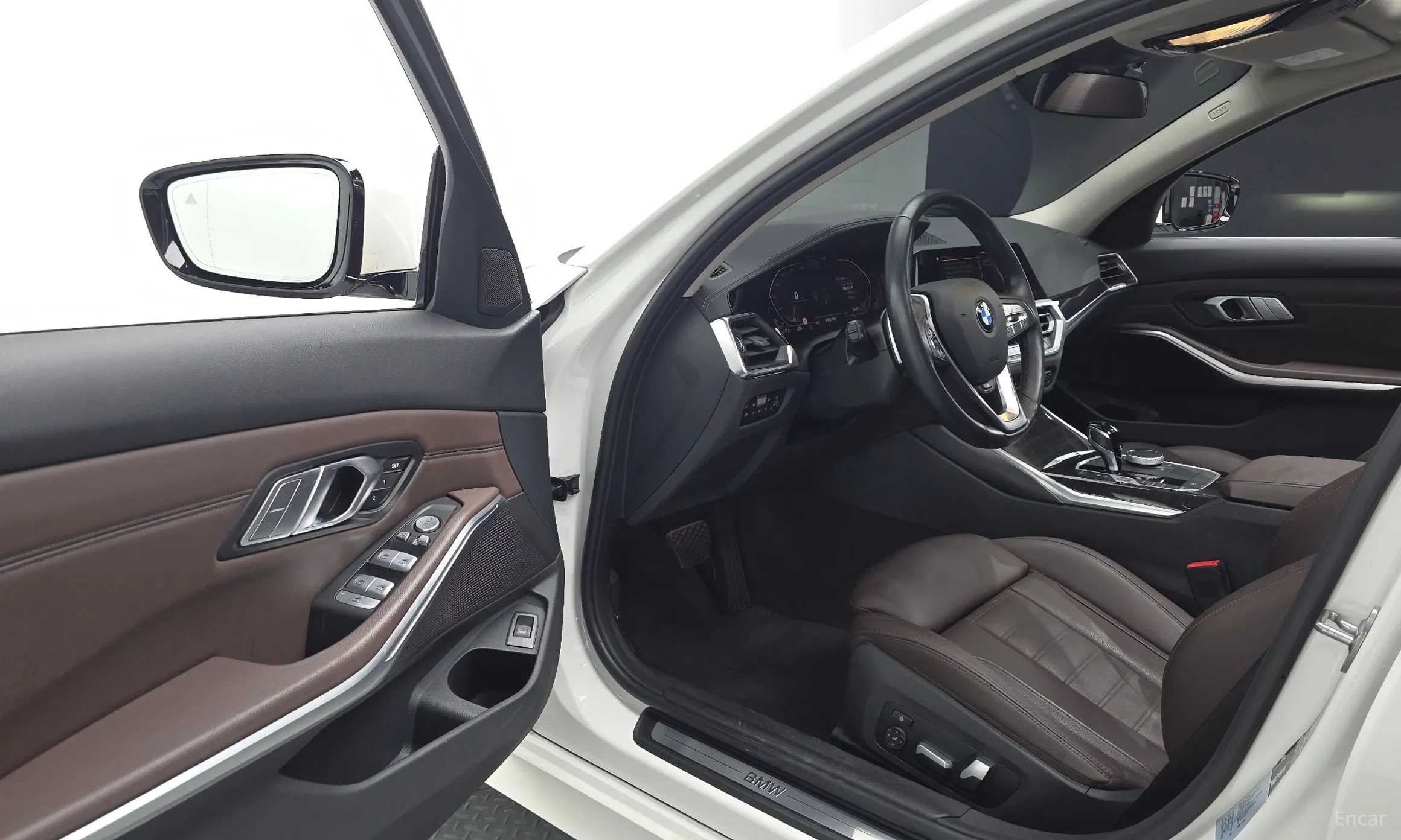 BMW 3 Series (G20) превью 11