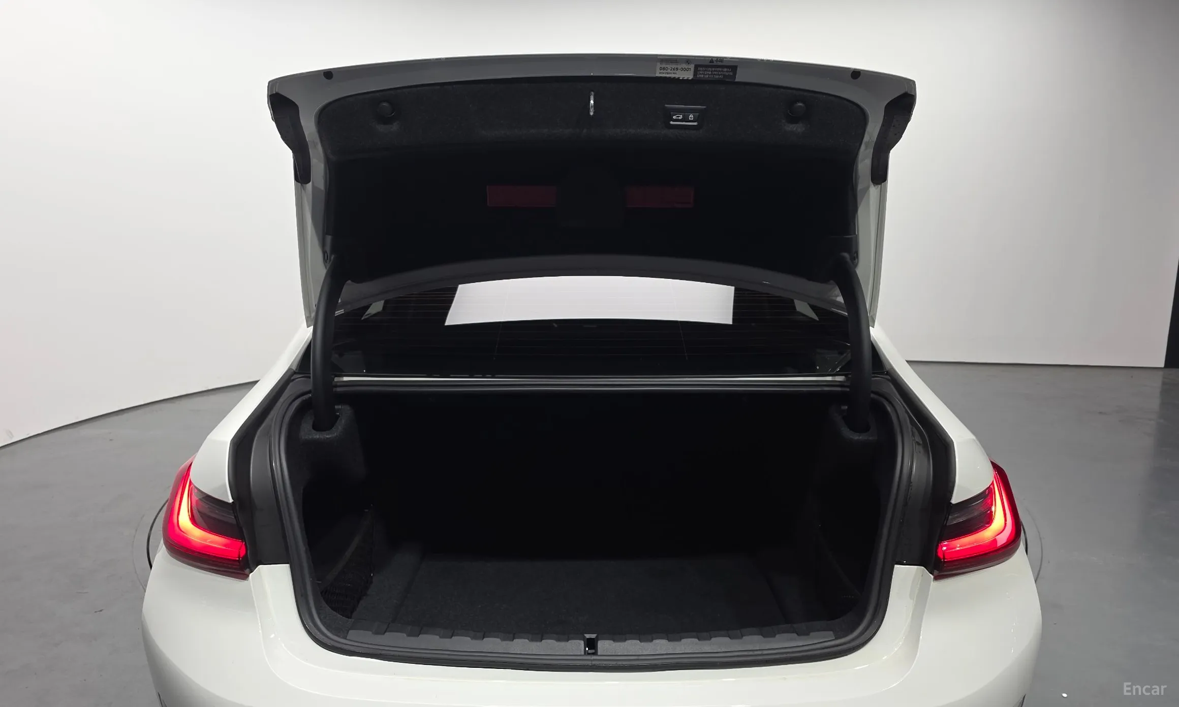 BMW 3 Series (G20) превью 20