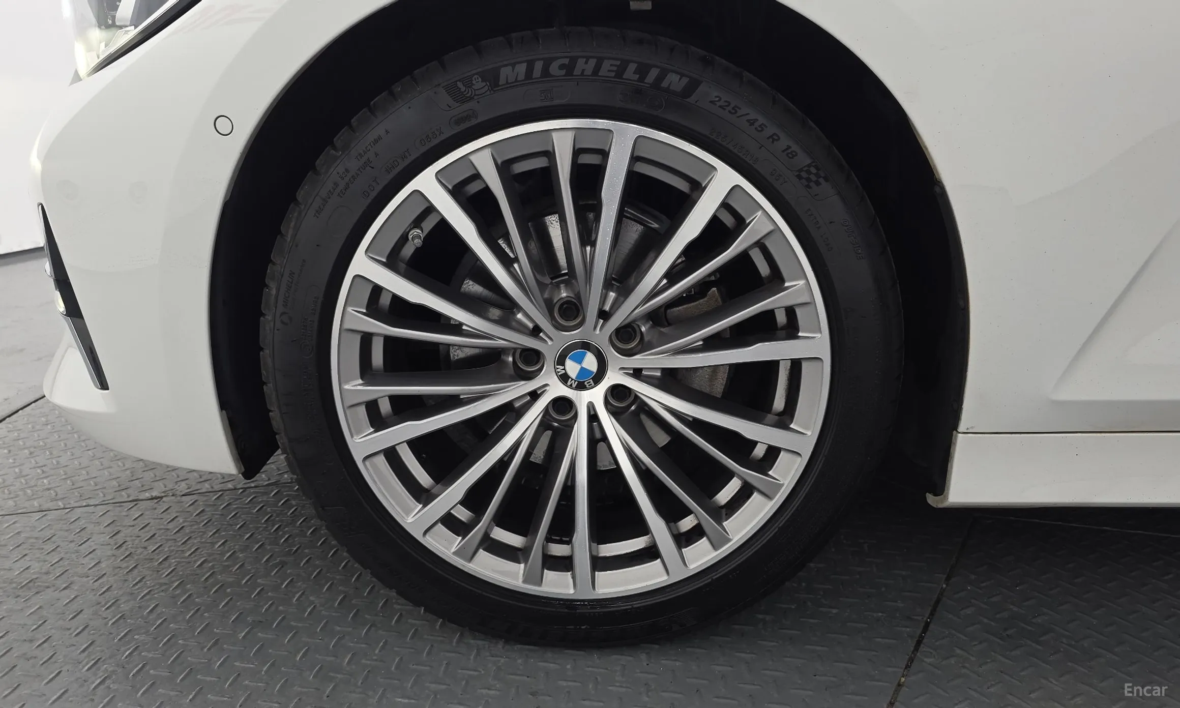 BMW 3 Series (G20) превью 5