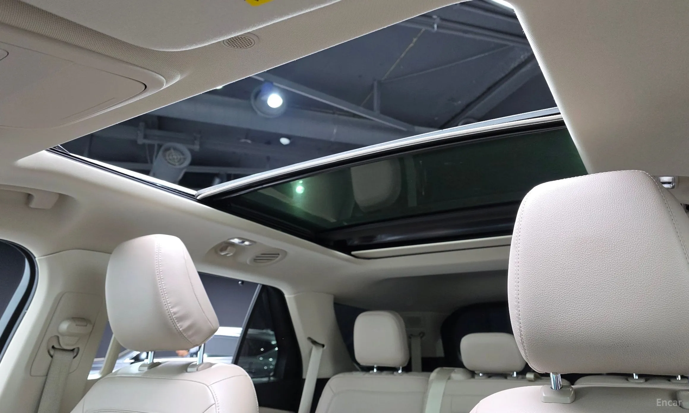 Ford Explorer 6th Generation превью 18