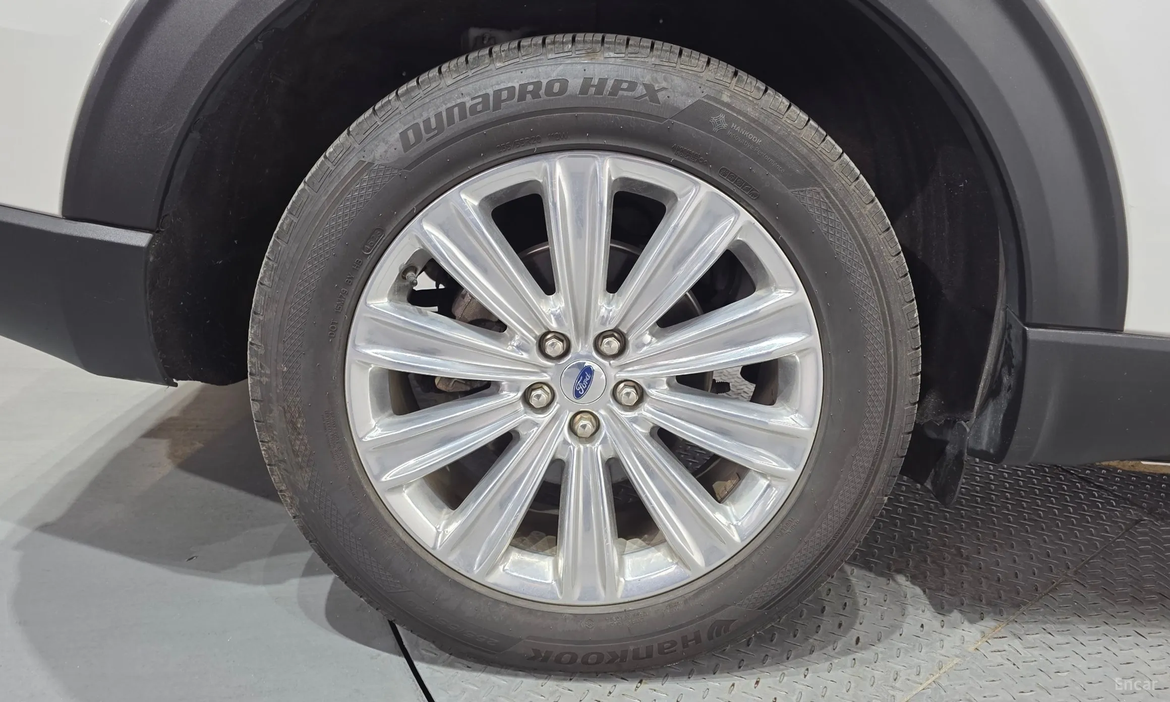 Ford Explorer 6th Generation превью 5