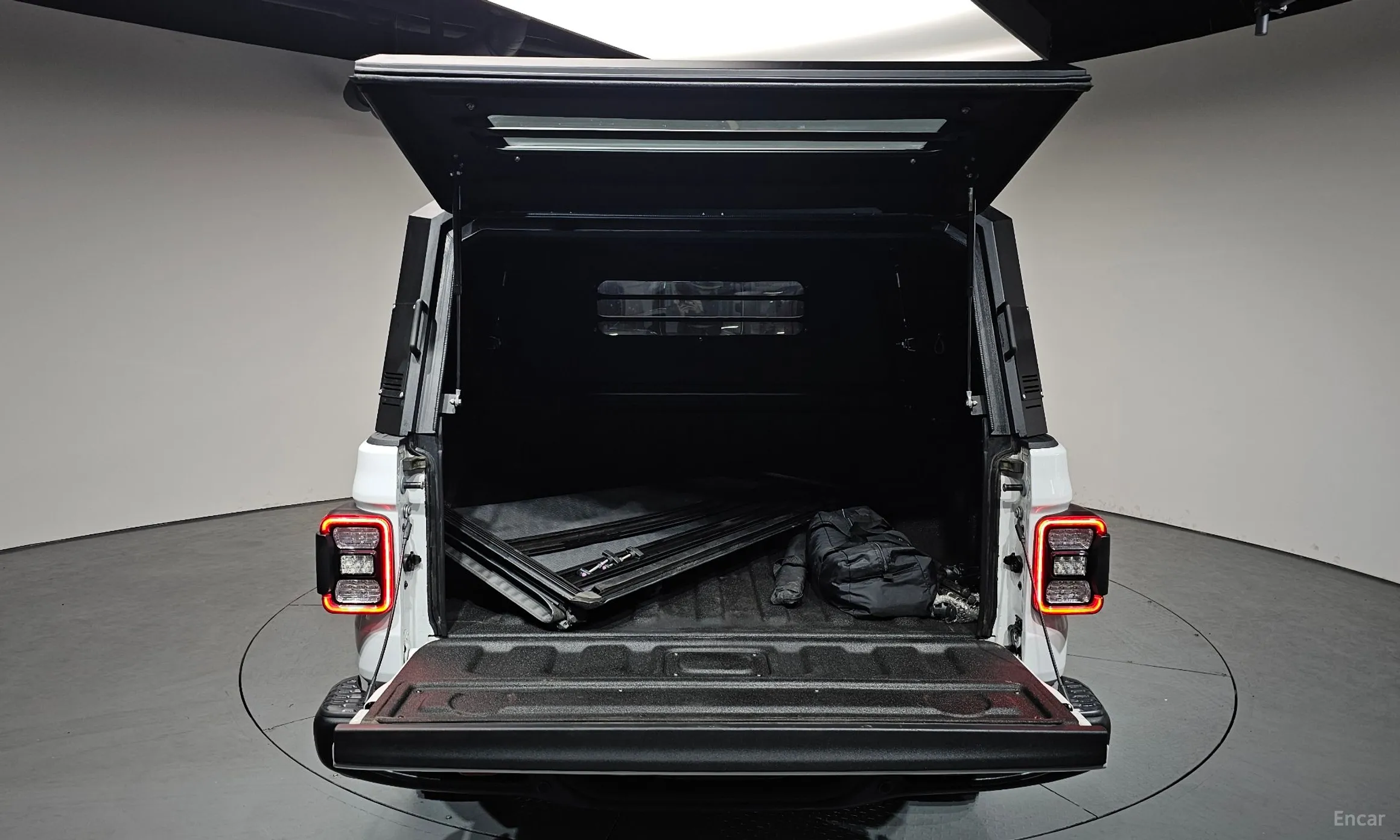 Jeep Gladiator (JT) превью 20
